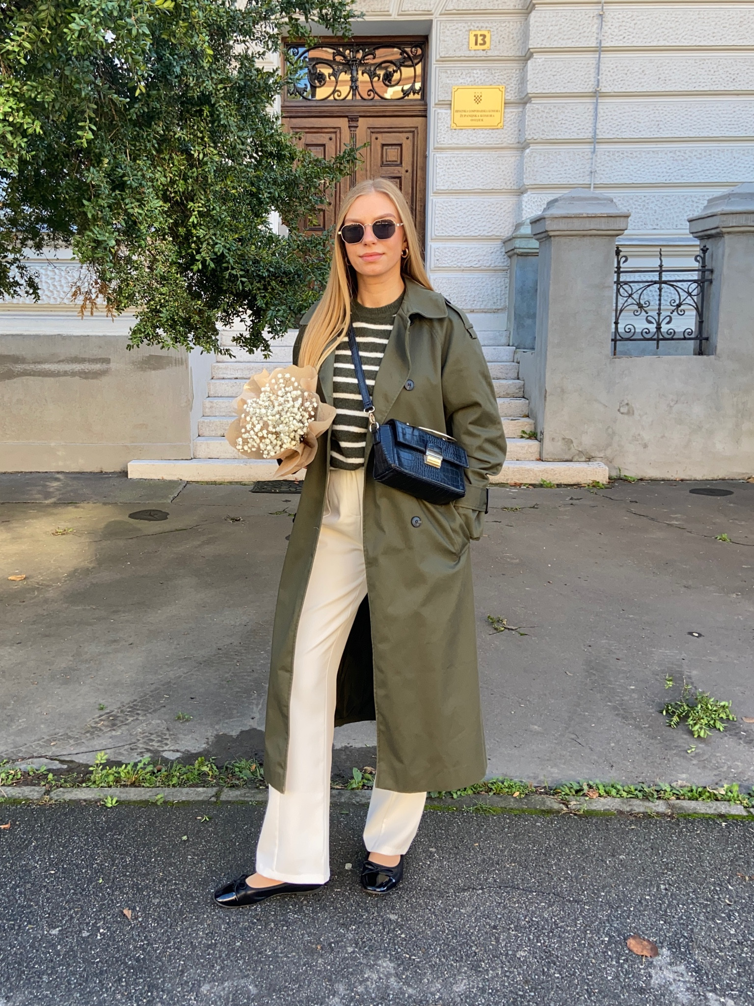 Trench coat season >>

#LTKstyletip #LTKshoecrush #LTKworkwear