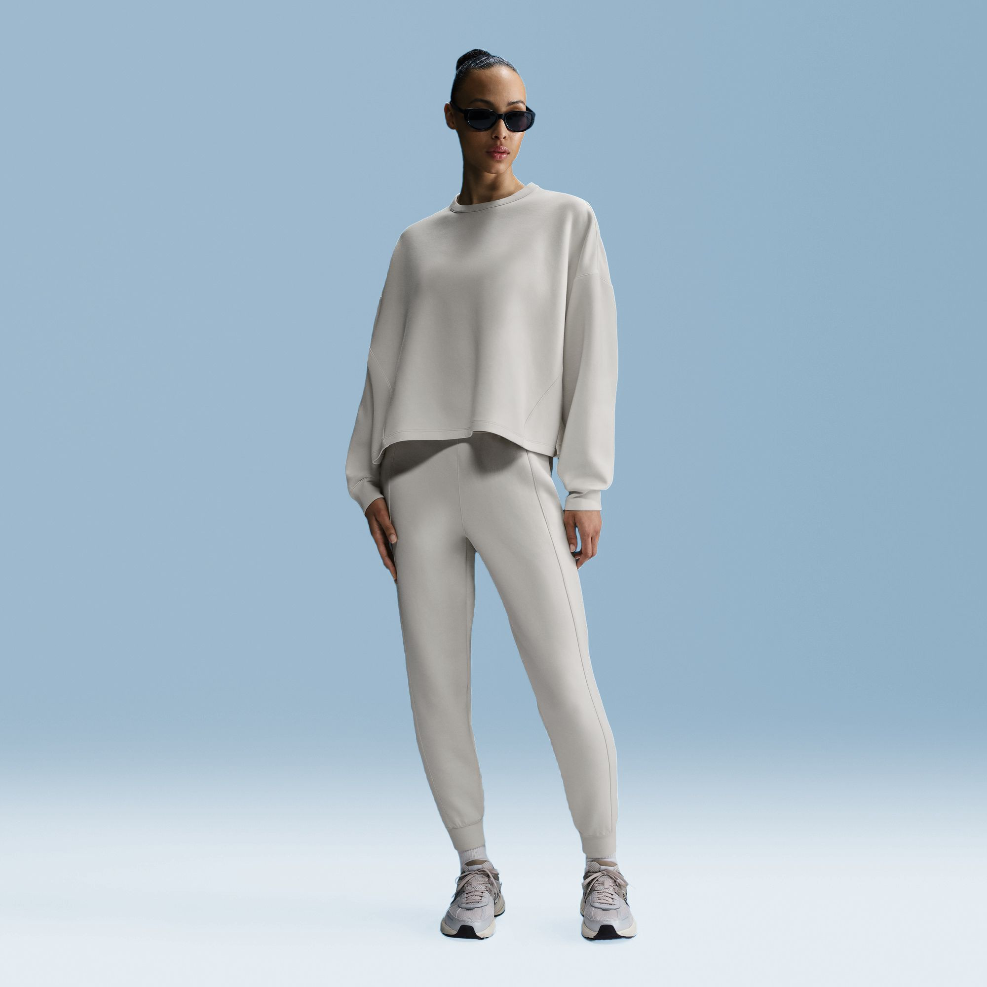 Nike Women's 24.7 ImpossiblySoft Oversized Crewneck Sweatshirt, XS, Lt Orewood Brn | DICK'S Sporting Goods