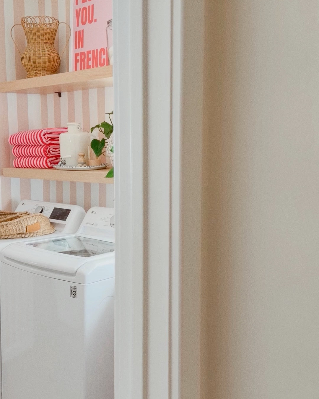 From drab to FAB * This little laundry room used to be my least favorite space in the house... and now I find myself wanting to hang out in here!

And the cherry on top? The cutest polka dot Roman shade from @twopagescurtains. It tied everything together!

Use Code: MELISSABISHOP for 22% off your order @twopagescurtains 

Liquid Detergent dispenser @Zara 
