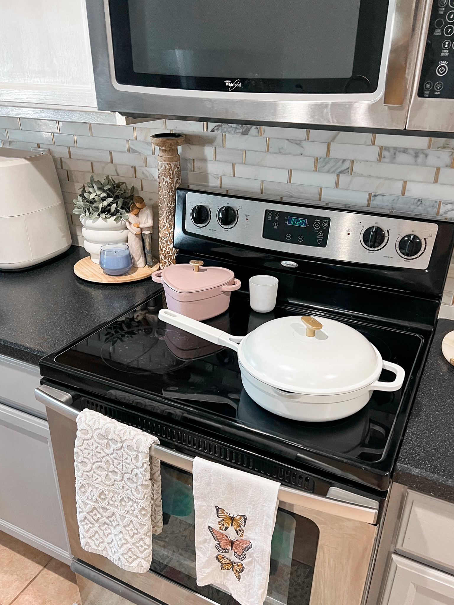 New beautiful by Drew hero pan from Walmart!!

Always pan dupe!

#walmart #walmarthome #walmartfaves #walmartmusthave

#LTKFind #LTKhome