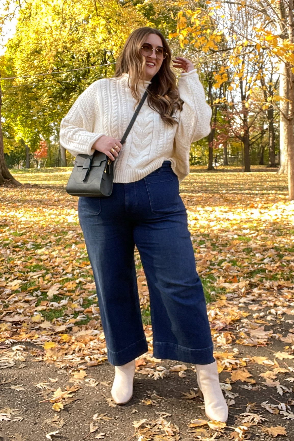 Plus size fall sweater and jeans look 

#LTKcurves