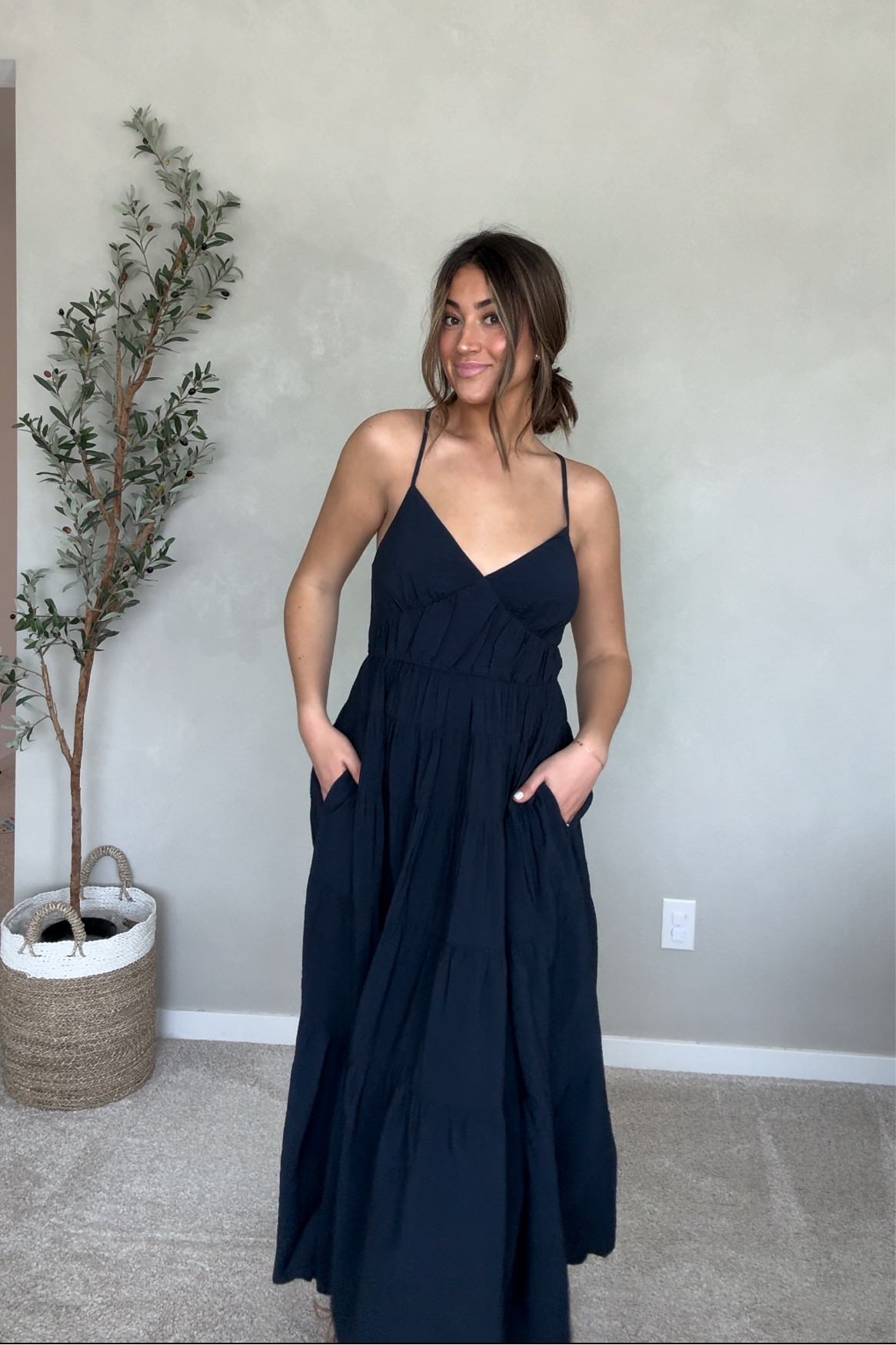 This dress is SO flattering!! Adjustable straps, pockets and comes in lots of other colors and patterns. Very TTS! 

#LTKSeasonal #LTKSpringSale #LTKfindsunder100