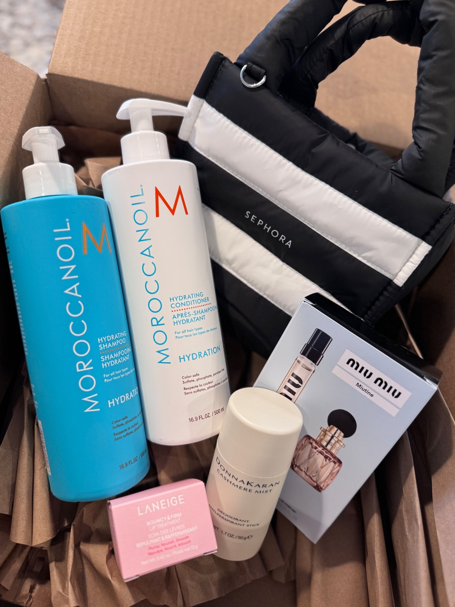 What I got at the Sephora Sale 

Hair care, women’s perfume, deodorant that works, laneige bouncy and firm lip mask, lip products, Miu miu 

#LTKBeauty #LTKGiftGuide #LTKHoliday