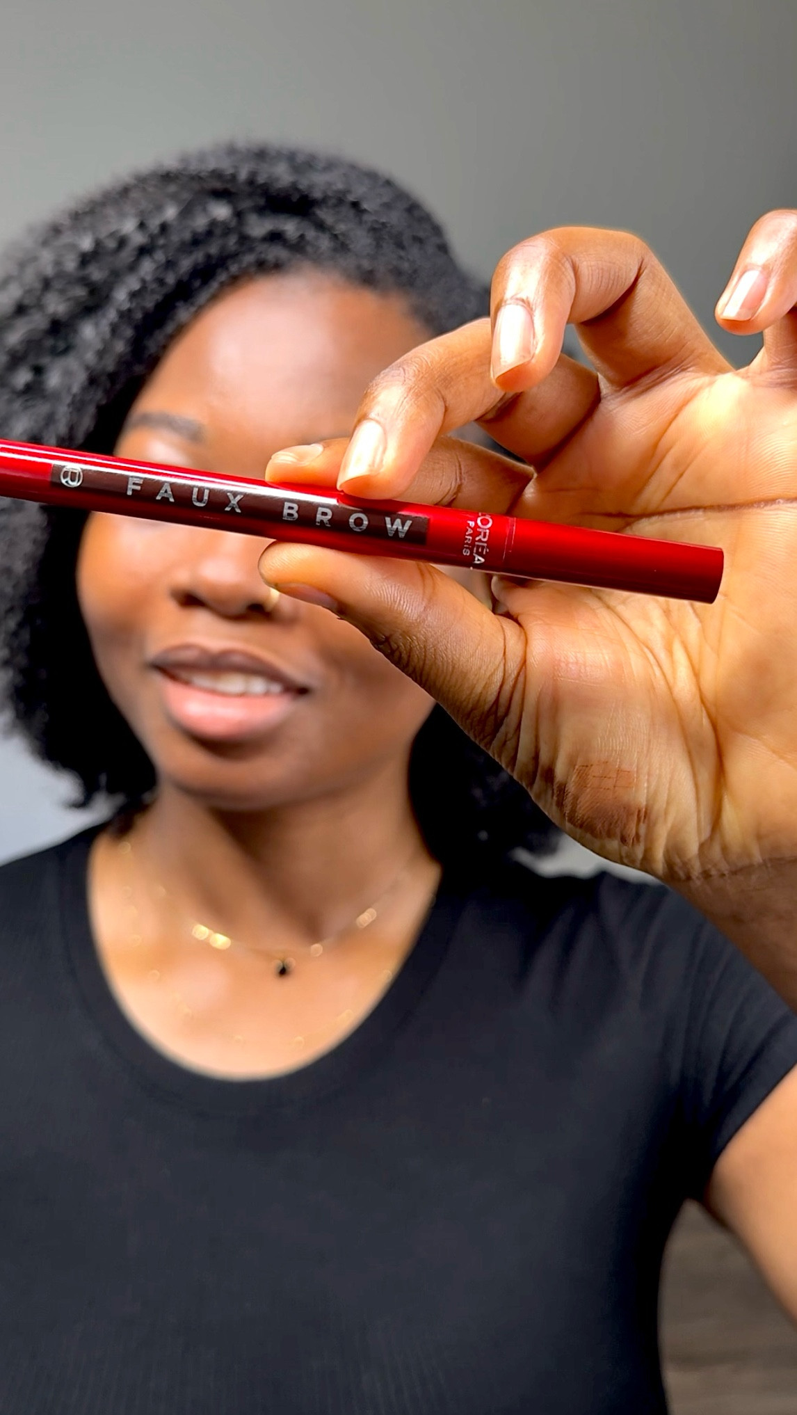 I decided to try @lorealparis Faux Brow which was #GiftedByLOrealParis and I love how it’s easy to use!

The brow tint pen shade I used is Dark Brunette (390)

I actually like it because it looks natural and makes my brow appear fuller.  I’ve never seen a double-brush tip before and I love that it gives quick, precise application. 

#LOrealFauxBrow #beautycreator #getreadywithme #blackgirlmakeup #servingface #makeup #houstonblogger #houstoncreators #houstoncreatives