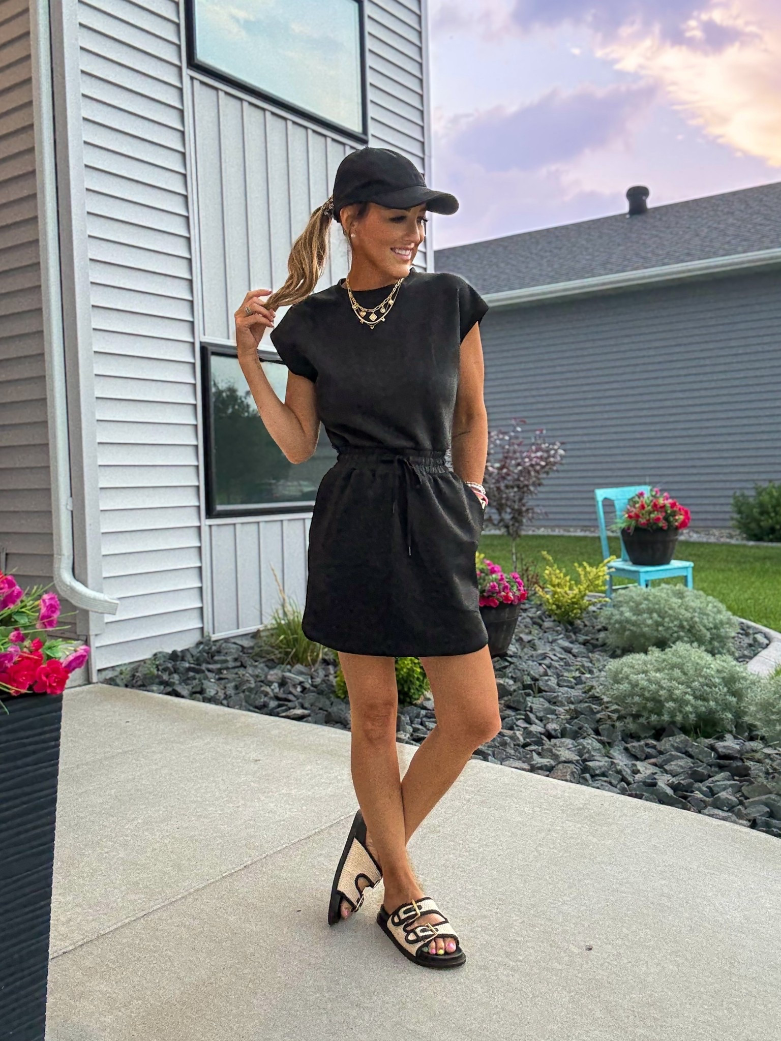 Here’s what I wore to go to the nail salon and dinner with the girls! 🥰 Most of it is all from #targetstyle! ❤️

Black dress, sports mom, summer outfit, mom outfit

#LTKOver40 #LTKFindsUnder50 #LTKShoeCrush