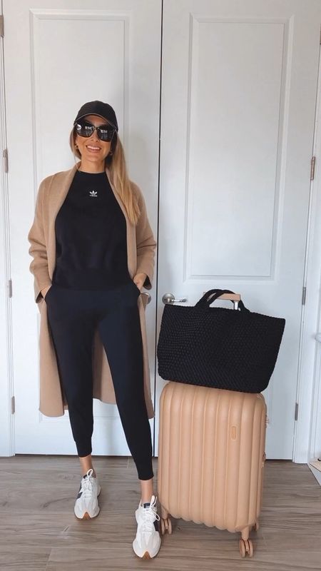 Confirm, stylish, and cozy airport outfit idea
Everything fits true to size 

#LTKstyletip #LTKshoecrush #LTKitbag
