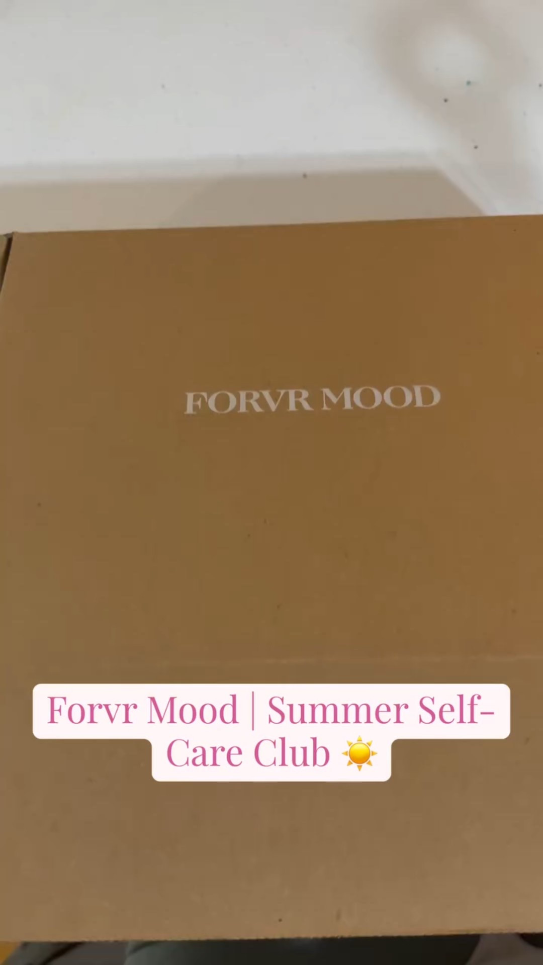 Finally unboxed my @forvrmood Summer Self-Care Club box today and it was the perfect Self Care Sunday ritual ✨

Sundays are for slowing down, treating yourself, and starting the week feeling light and happy 💛

What’s your favorite day to indulge in a little self-care?

#selfcaresunday #mccastlemagic #forvrmood #unboxing #summerselfcare #luxuryathome #cozyvibe #sundayreset 

#LTKFindsUnder100 #LTKHome #LTKSeasonal