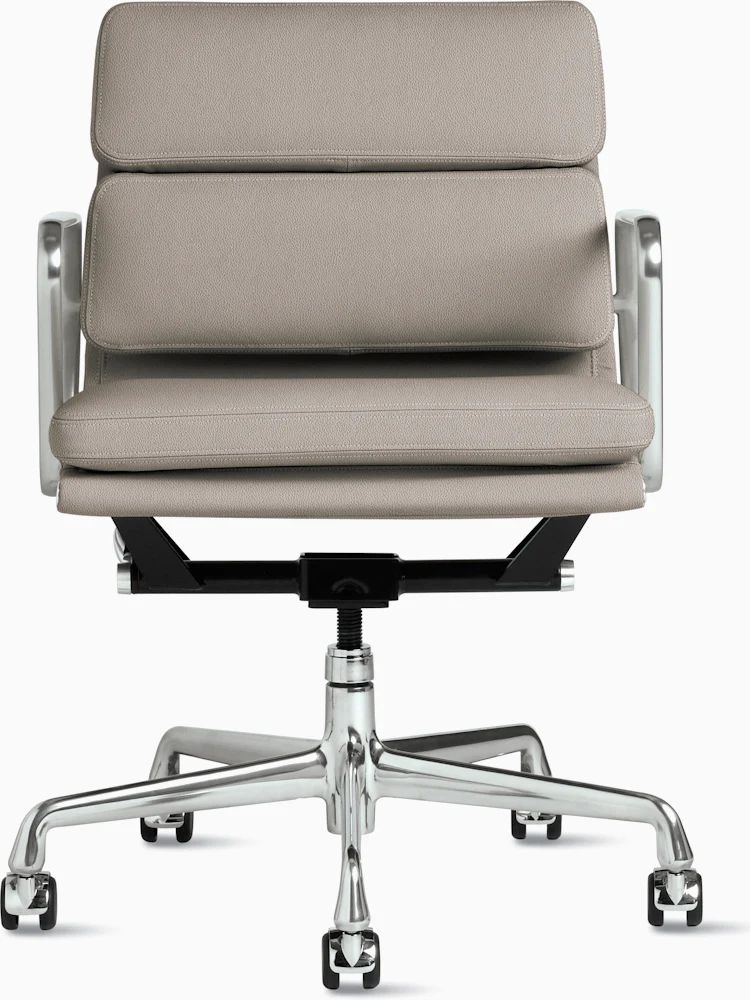 Eames Soft Pad Chair, Management Height – Herman Miller | Herman Miller