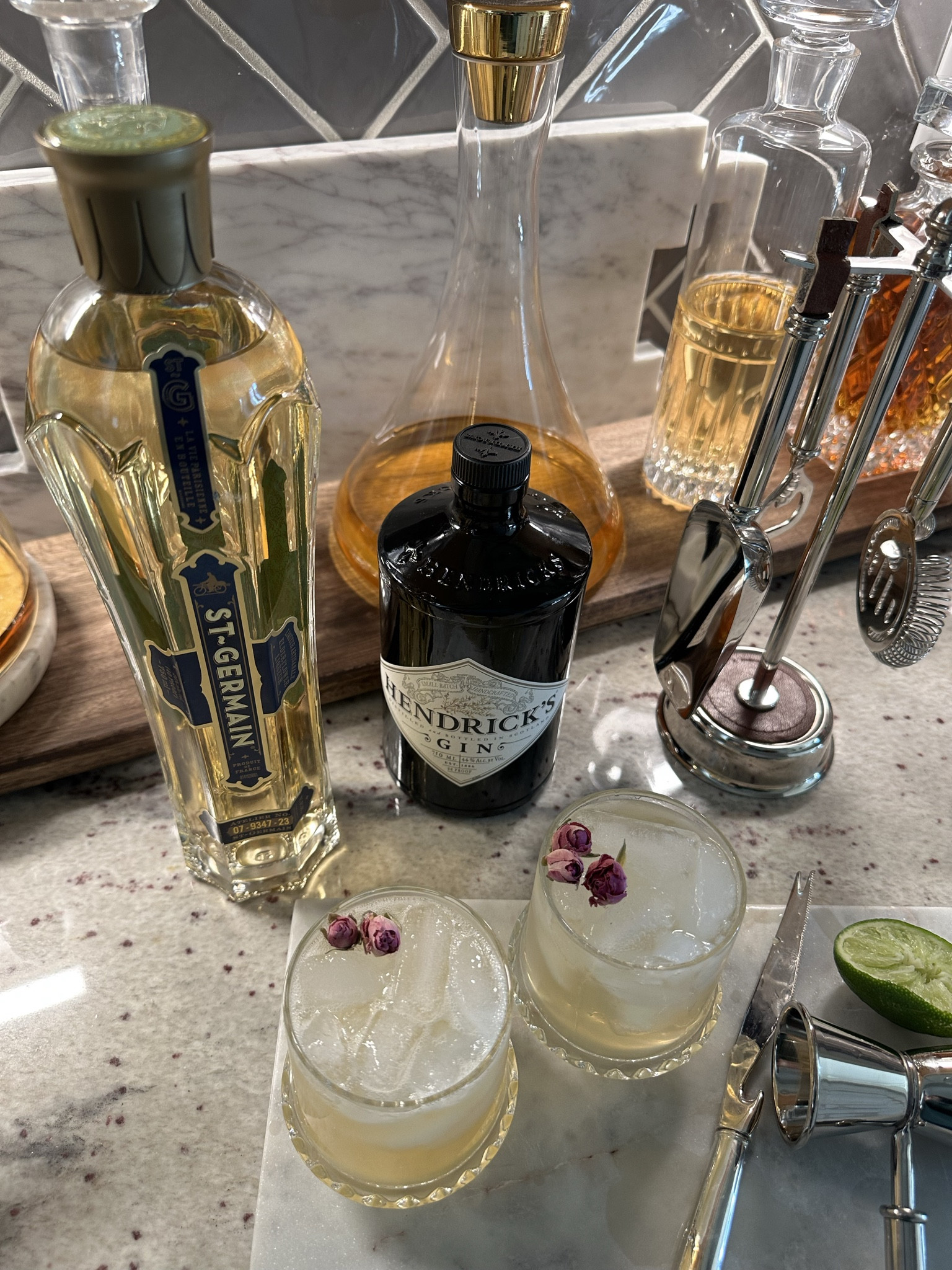 Cocktail Garnishes

#LTKfindsunder50 #LTKhome