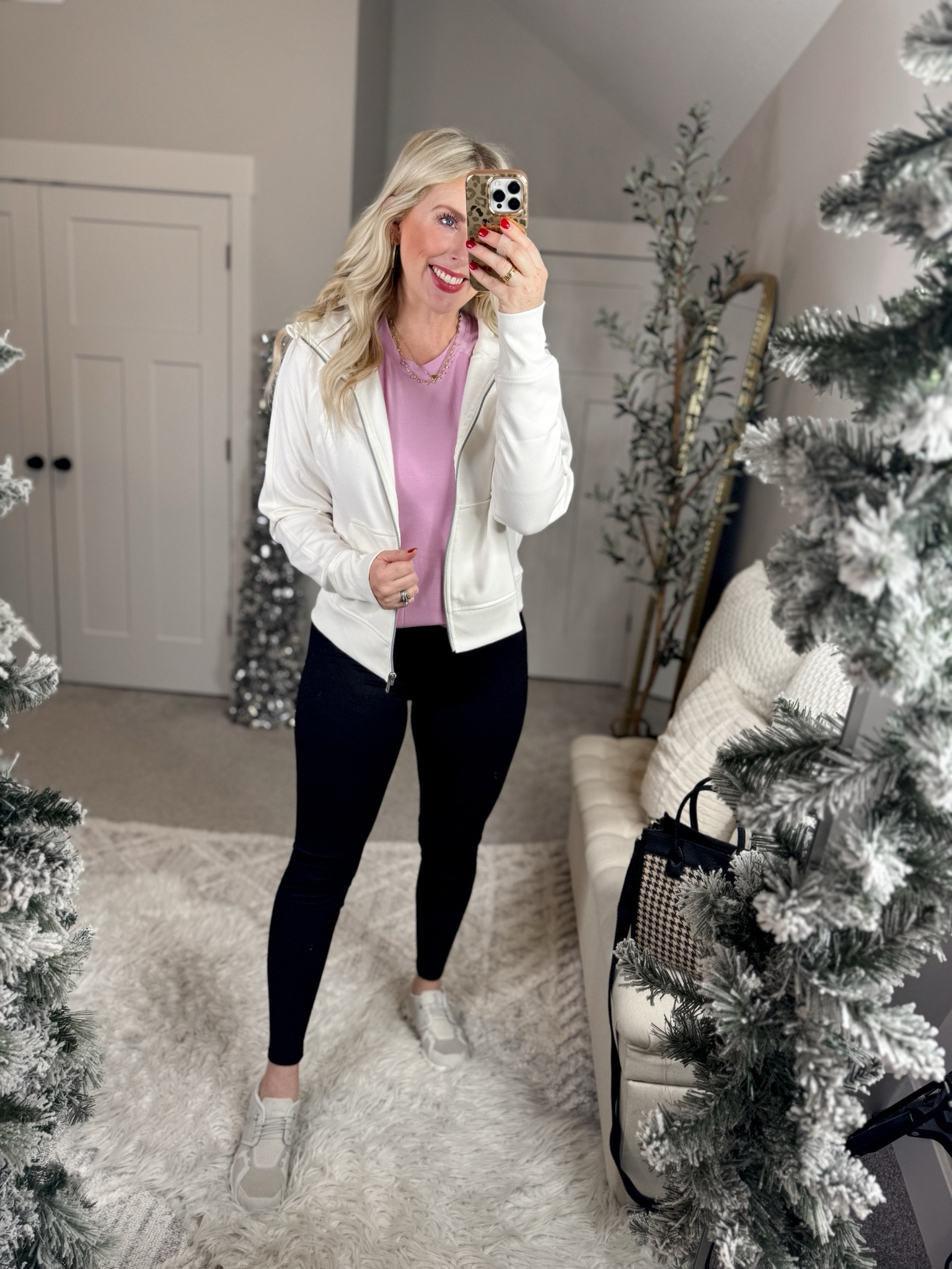 Weekend Walmart wins try on 
Jacket- medium 
Top- medium 
Ribbed Leggings- medium 

#LTKstyletip #LTKSeasonal #LTKfindsunder50