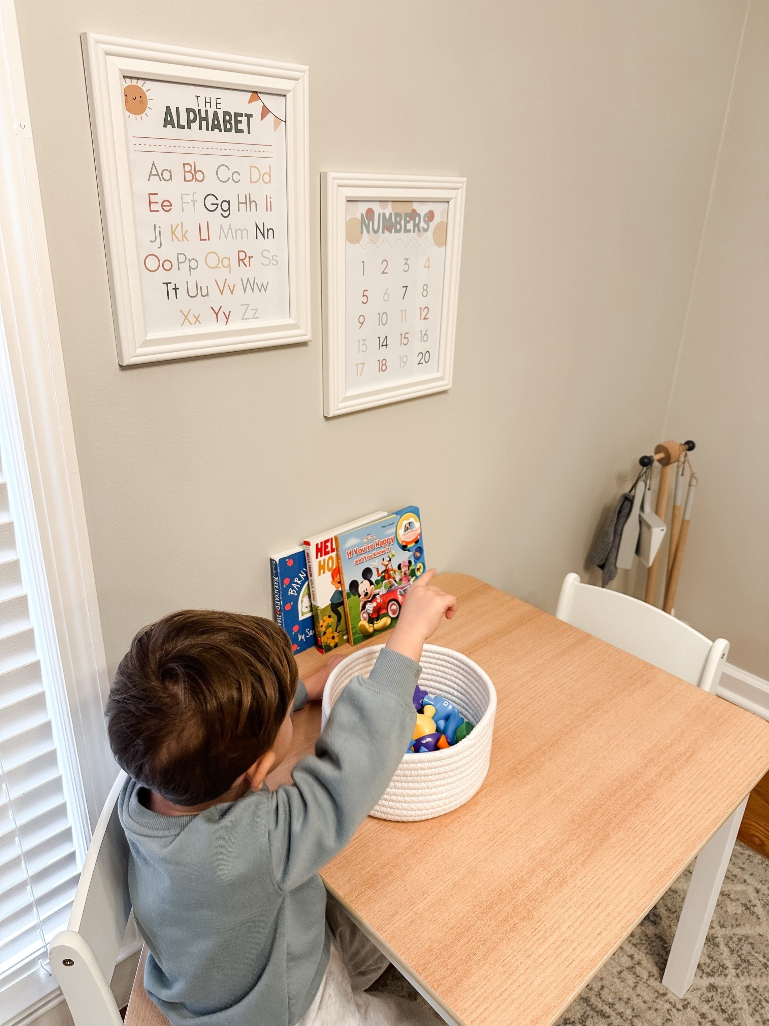 Decided to turn our little breakfast nook into a more functional space! Going to do a bit of a sitting area + homeschool spot combined I think. It gets really pretty light most of the day so a great spot to be cozy with coffee so I figured it’s perfect for a little learning area as well. Multiple birds, one room. 😉

Homeschool nook, toddler mom, kids table, toddler table 

#LTKFindsUnder100 #LTKmomlife #LTKKids