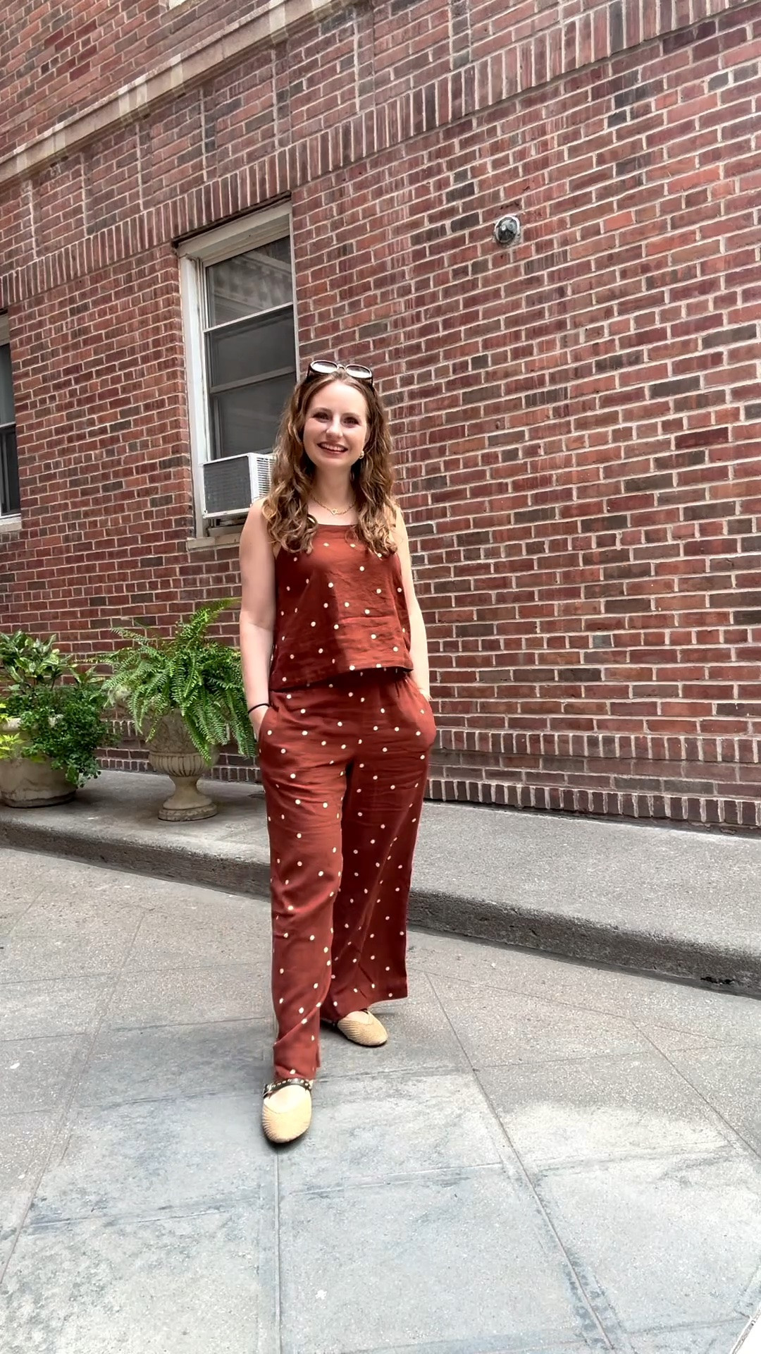 It’s been a summer since of sets! Matching sets are everywhere! This one from Target is perfection. Affordable, cute print and the pants come in short length! Wearing an XS in top and XS Short in pants.

#LTKootd #LTKPetite