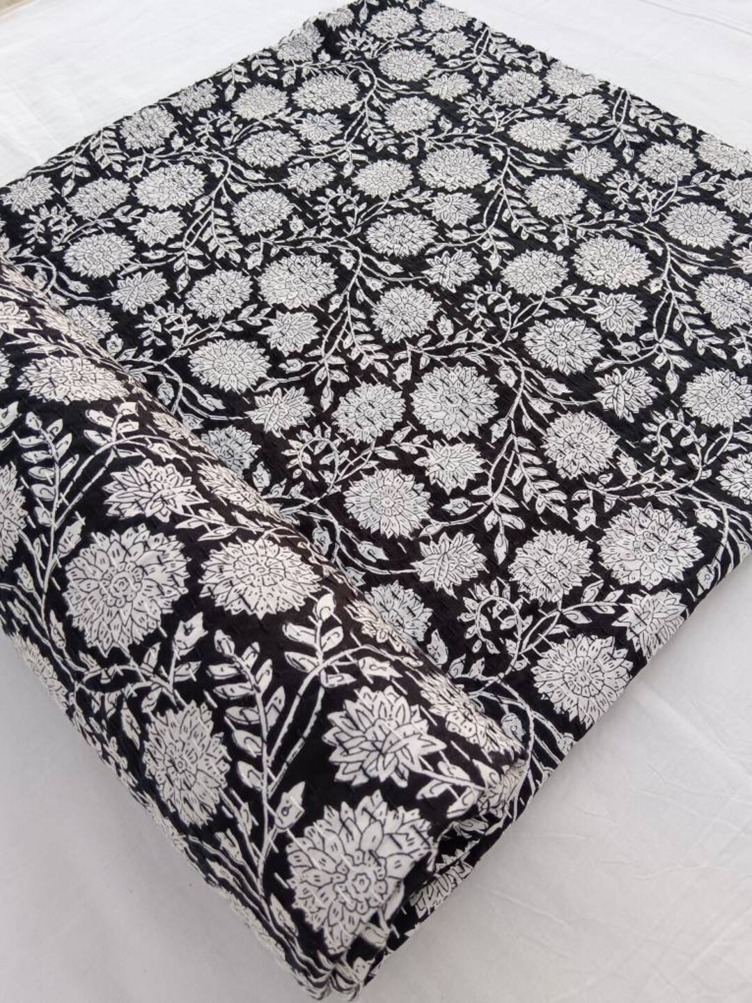 White Floral Kantha Quilt Handblock Print Black& white floral Kantha Indian Netural Colour Indian... | Etsy (US)