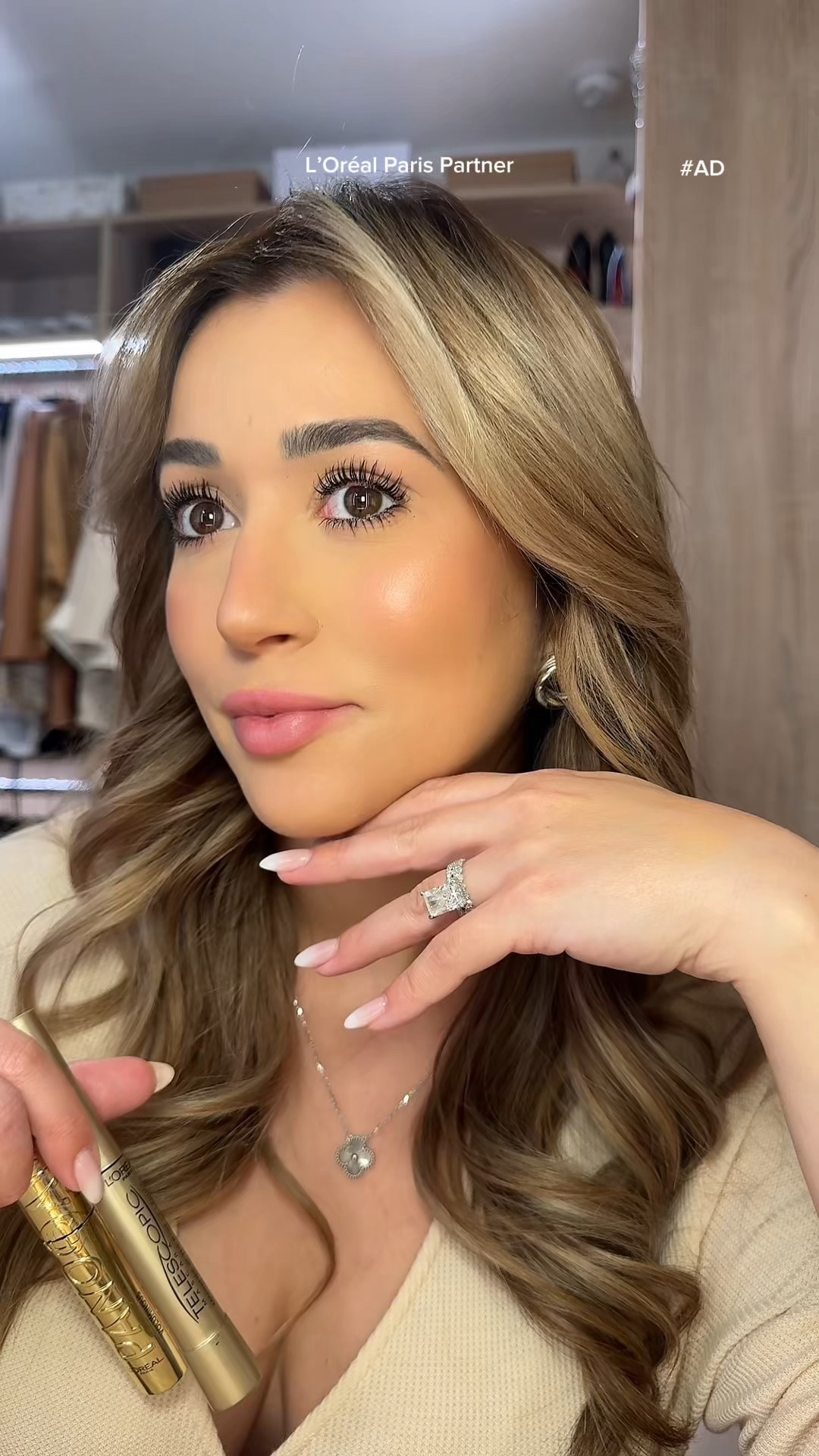 #ad #LOrealParisPartner My secret recipe for bomb lashes @lorealparis Telescopic Mascara + Panorama mascara on top, both available @target 🖤

@targetstyle #LOrealParisMakeup #LOrealTelescopic #TargetPartner #Target

#LTKBump #LTKBeauty #LTKFindsUnder50