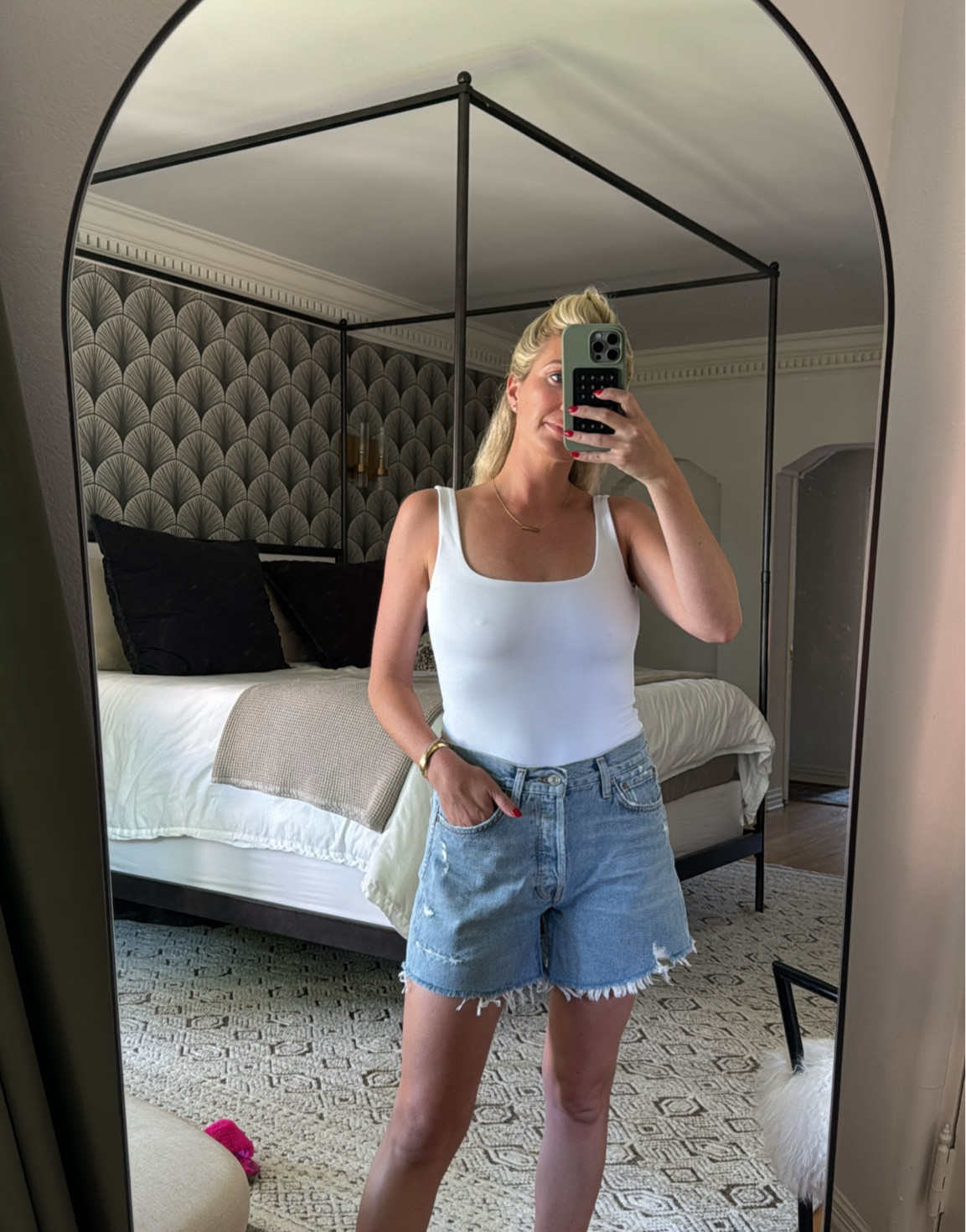 AGOLDE Parker long shorts - the perfect length!

#LTKSeasonal