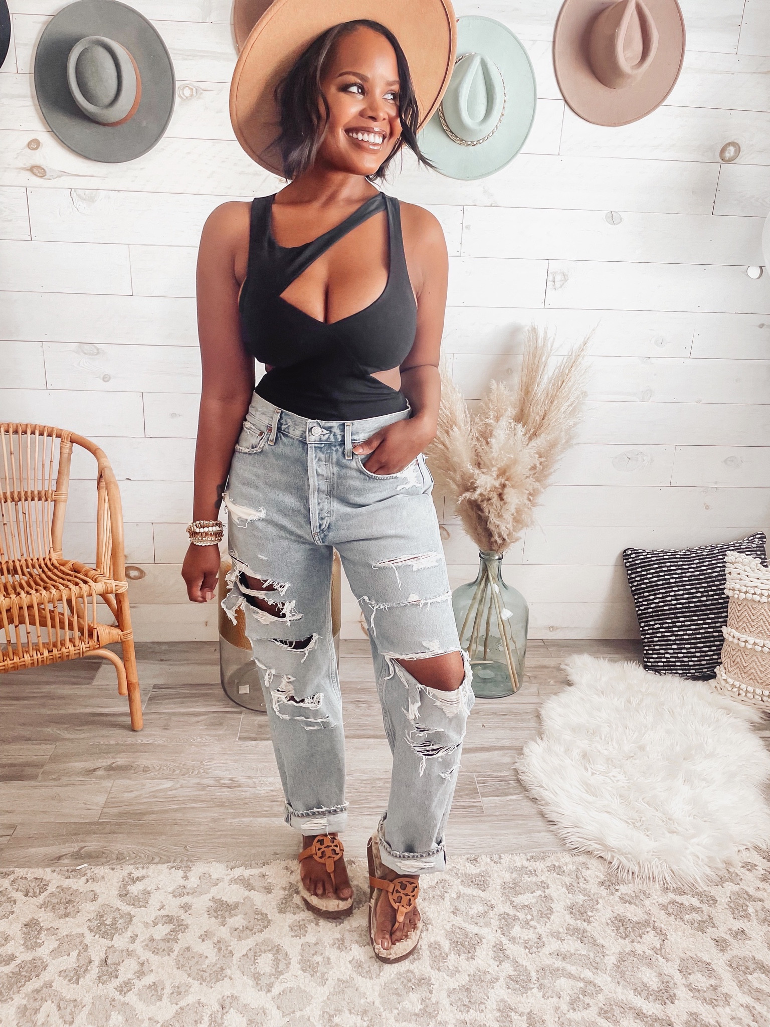 The best 90’s baggy jeans! 

#LTKstyletip #LTKunder50