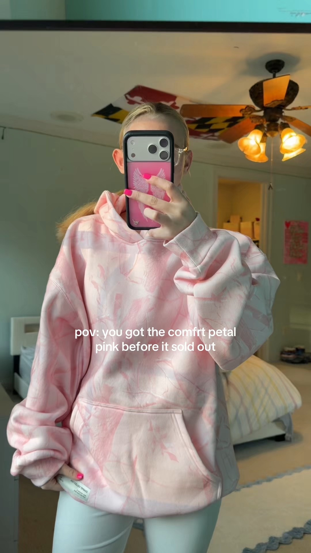 LIMITED EDITION Petal Pink Camo Hoodie from Comfrt 



#LTKootd