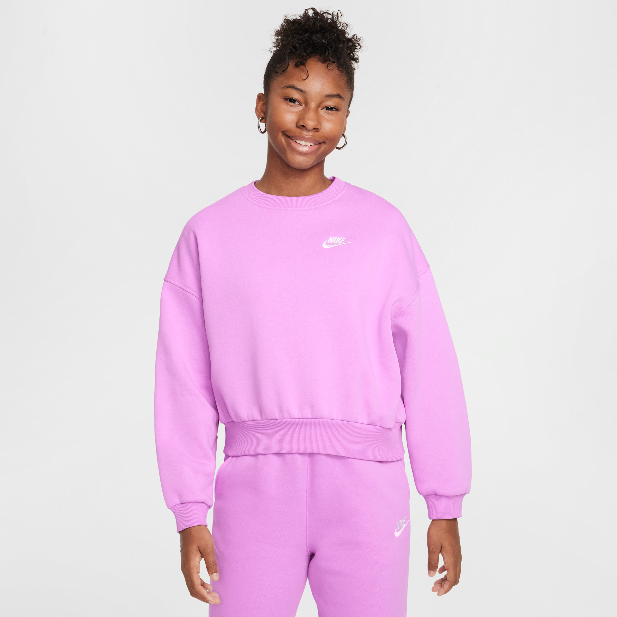 Unisex Nike Sportswear Club Fleece Girls' Boxy Crew-Neck Sweatshirt in Purple | FZ9244-532 | Nike (US)