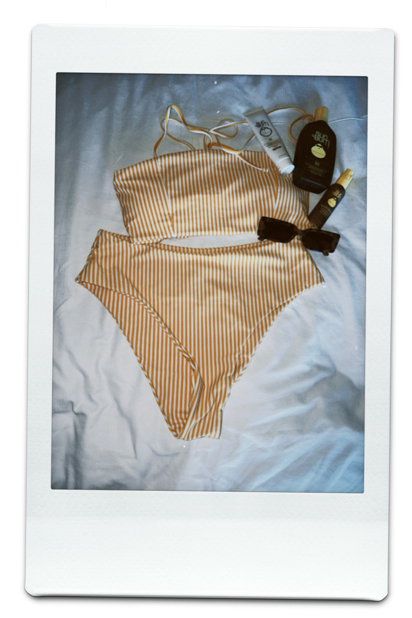 Yellow like the sun 🌞 

#LTKSummerSales #LTKTravel #LTKSwim