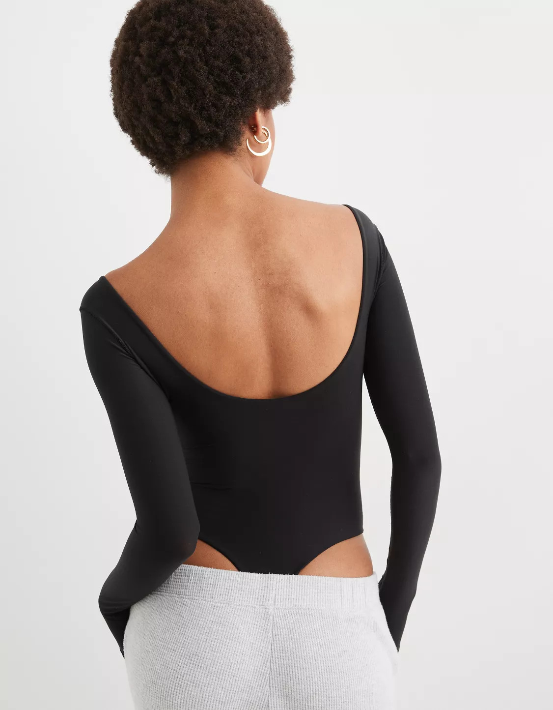 SMOOTHEZ Long Sleeve Bodysuit | Aerie