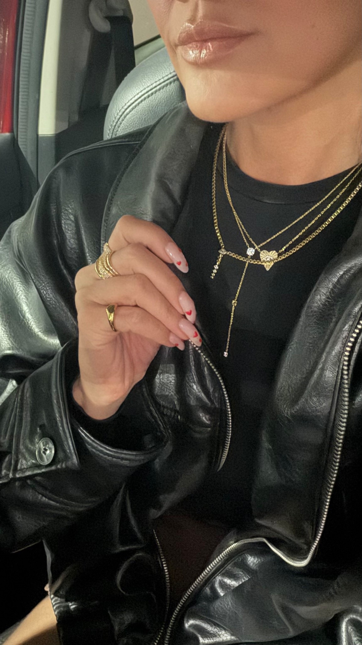 Jewelry Stack 
-
Electric Picks - Code: WildOne20
Made by Mary
Amazon 


#LTKootd