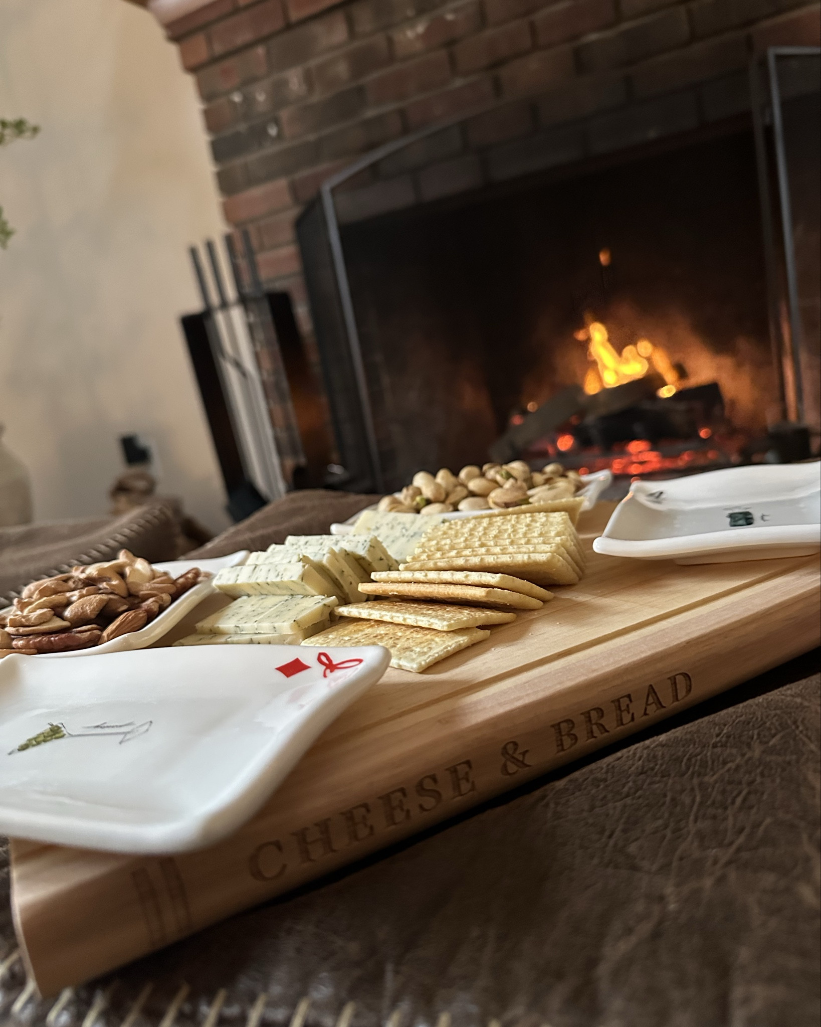 Shop the cutest cutting board set!

#LTKHome