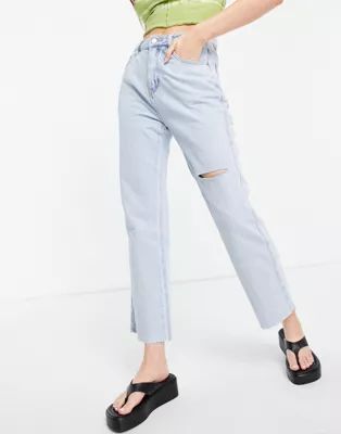 Urban Revivo ripped straight leg jeans in blue | ASOS (Global)