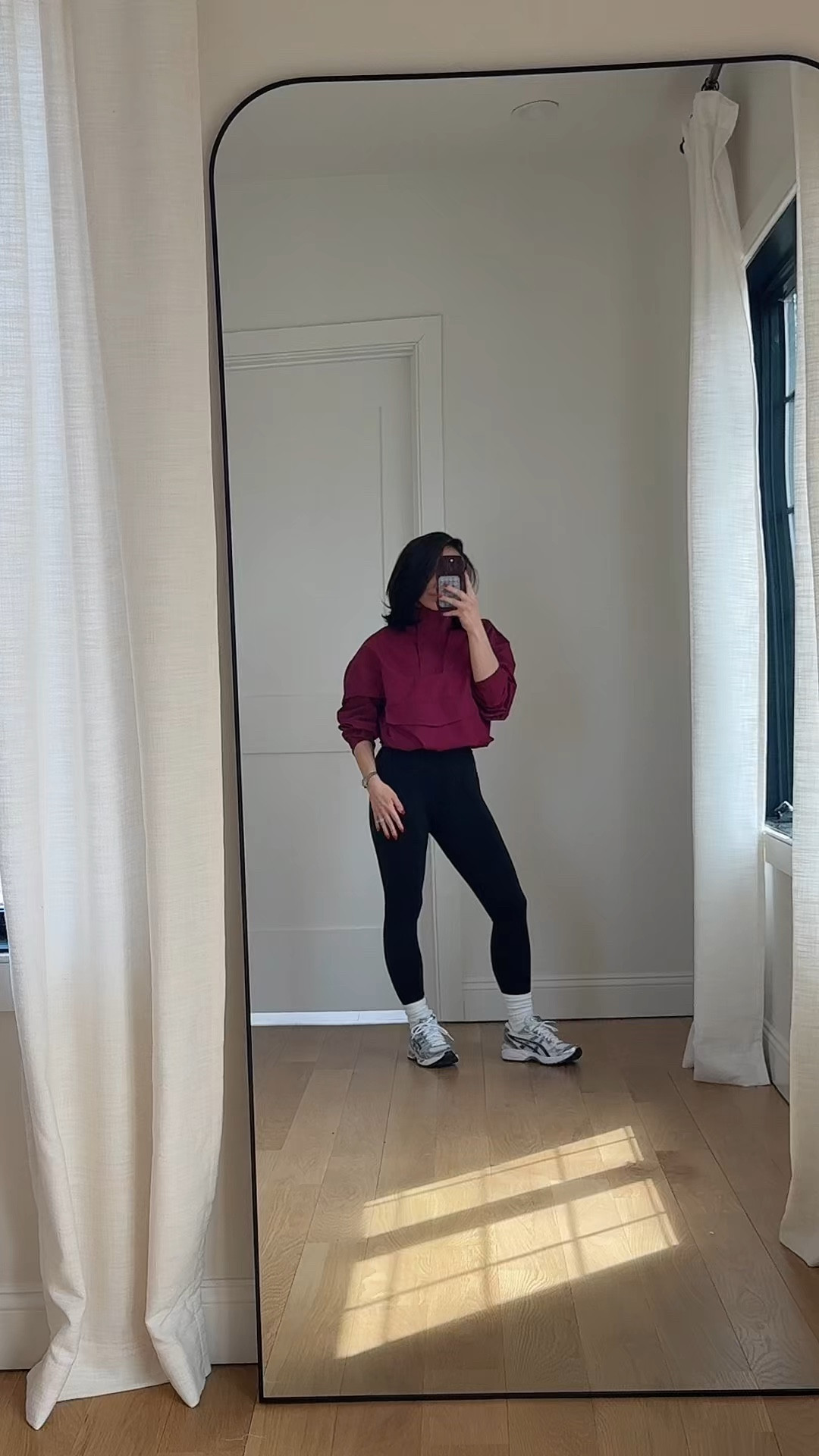 #MomStyle #MomLifeStyle #WorkingMomStyle #BusyButChic #MinimalChic #QuietLuxuryStyle #ModernWomanStyle #OutfitInspo #OOTD #EverydayStyle #EffortlessStyle #ChicStyle #StyleInspo #NeutralStyle #ElevatedBasics #CapsuleWardrobe

#LTKActive #LTKootd