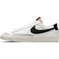 Nike Blazer Low '77 Women's Shoes - White | Nike (IE)