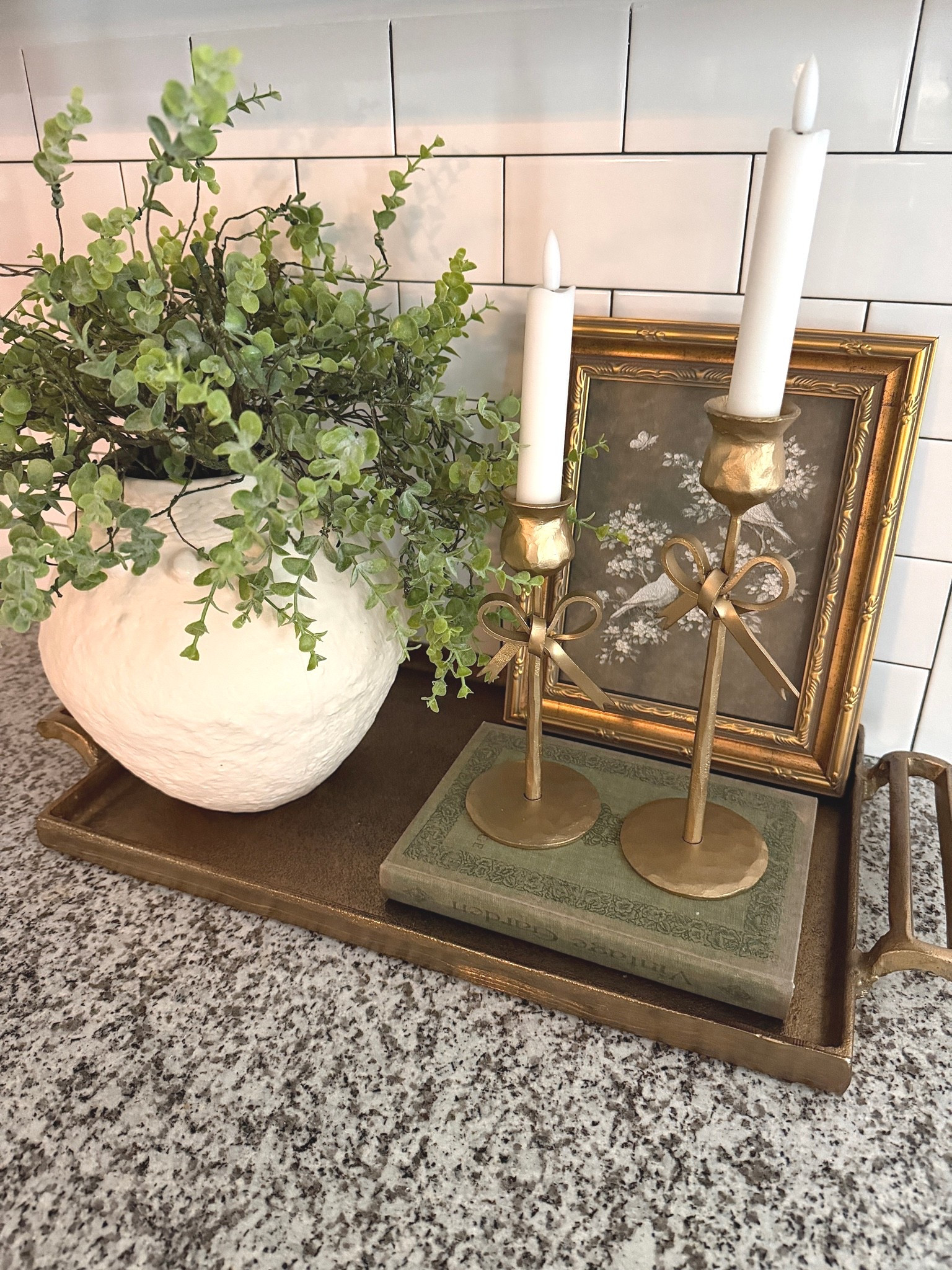 Sweet little corners in my kitchen!