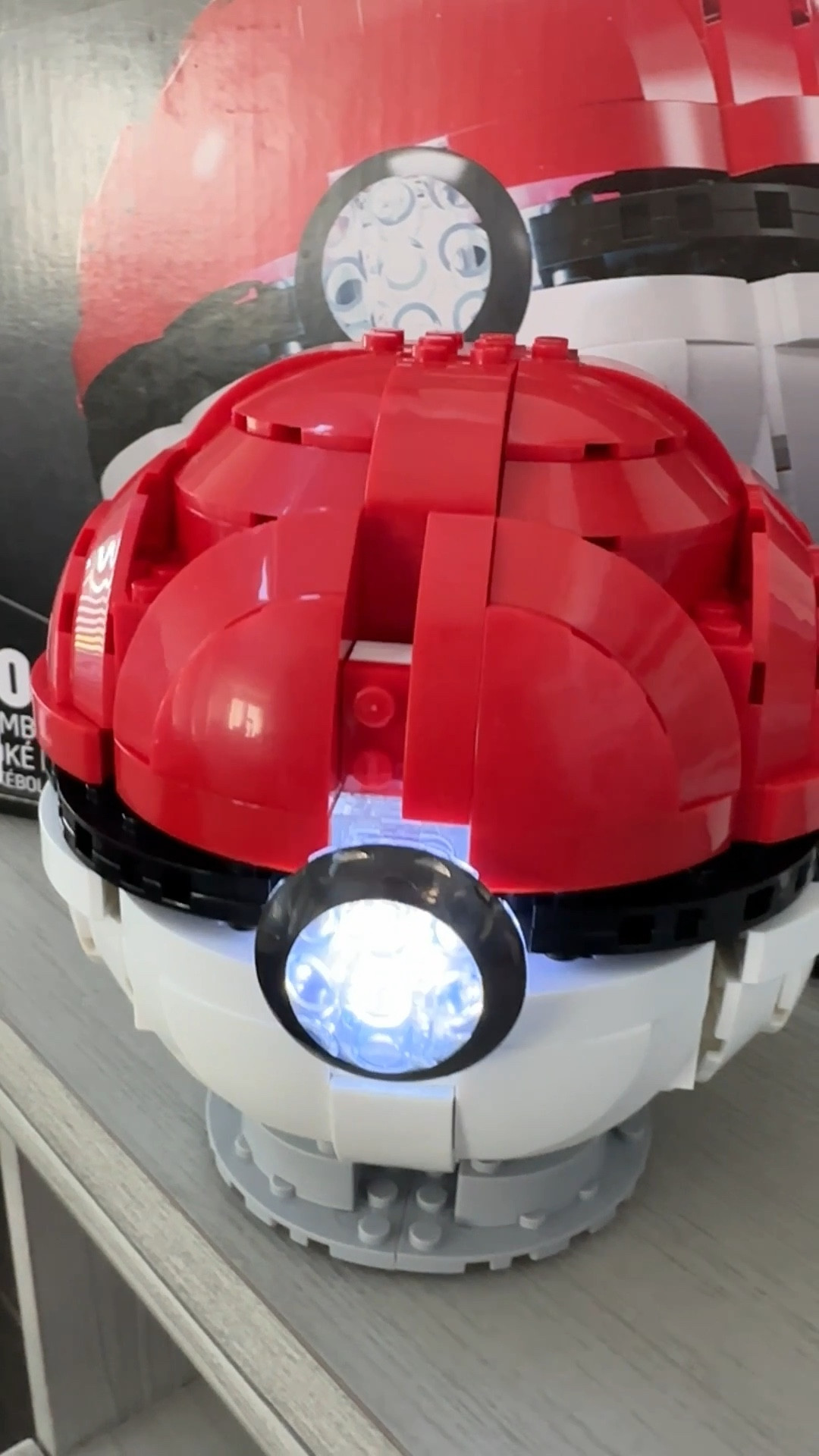 Pokémon mega builders is so cool. Jumbo Poke Ball is a great gift for the builder in your life or Pokemon lover. Boy or girl gift. #Pokemon #Megabuilders #building 