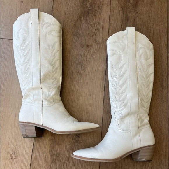 Dolce Vita Solei Boot in White Embossed Leather | Poshmark