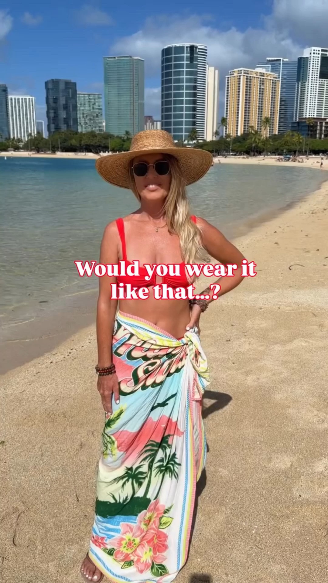 Would you make a beach bag from a sarong 👀? YES or NO?

Say BEACH and I’ll immediately send you all the info 🌺🔗😘

#diybeachbag #diyfashion #resortwear