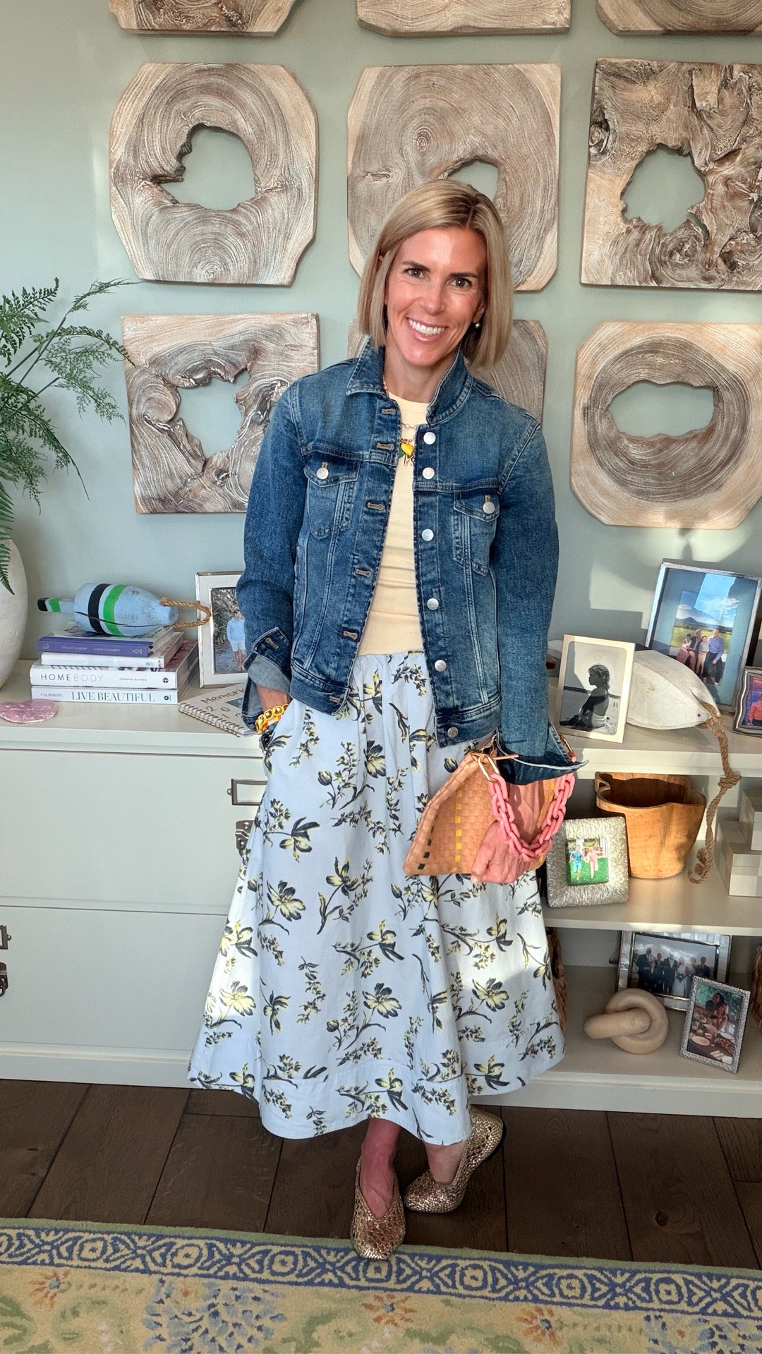 I love maxi skirts in the sling and summer. Dress them up or down for an easy look. 🌸 MAXI below for the full look that is 40% off. 

Also let me know…I have had requests to slow parts of the walk to works down to see more details. Tried that tonight. ☀️ Do you like it?  Adore you beauties and thanks for always joining me on my walk to work 😘

#LTKootd #LTKWorkwear #LTKgrwm