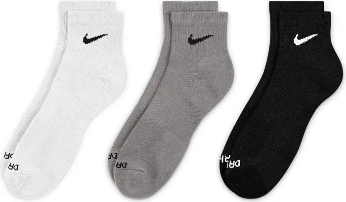Dri-FIT Everyday Plus 3-Pack Cushioned Training Ankle Socks | Nordstrom