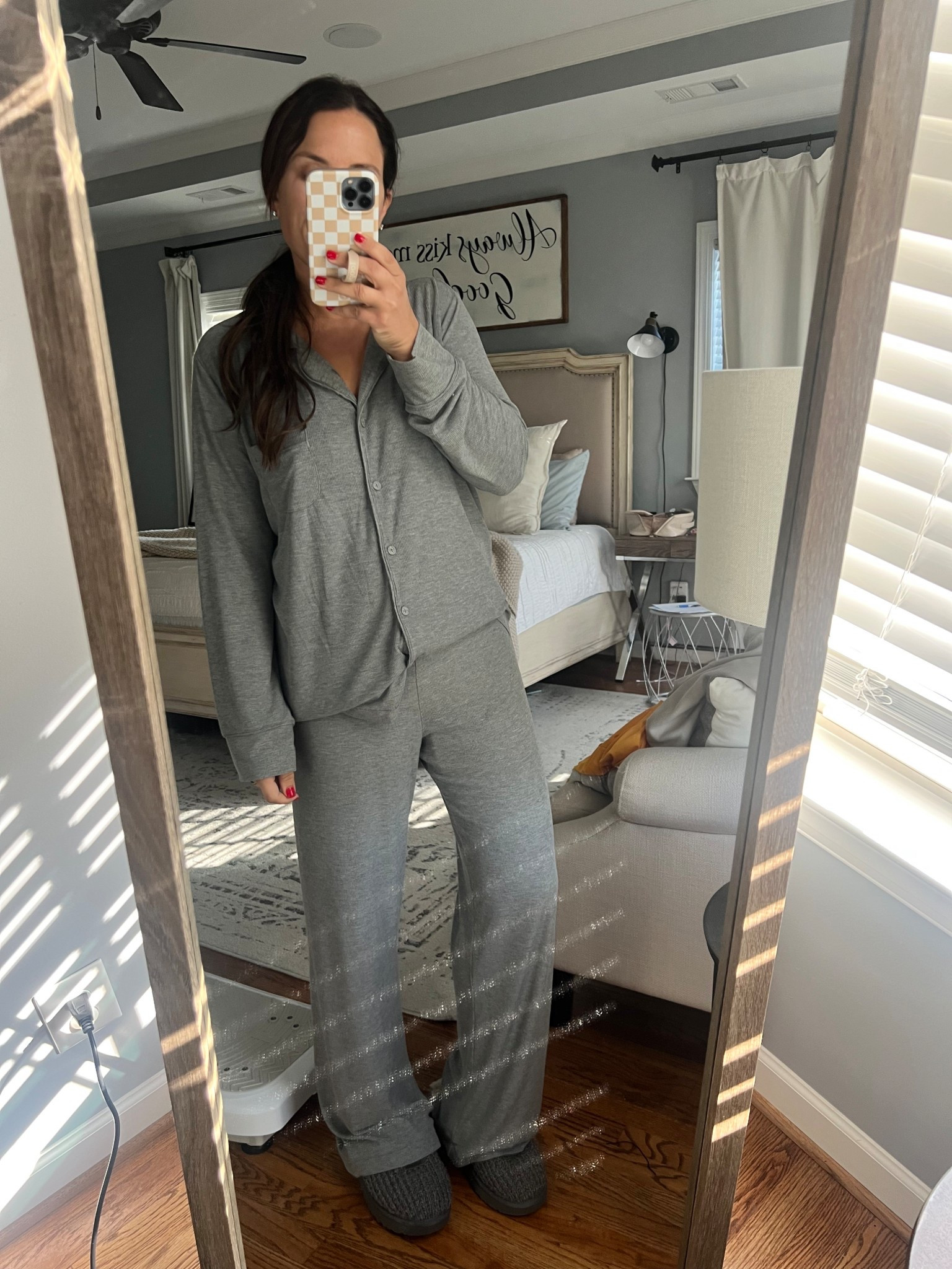 HATE to admit but these are my absolute favorite pjs!! Asking for another pair for Xmas! Worth every penny!! #giftsforher

#LTKGiftGuide #LTKHoliday #LTKSeasonal