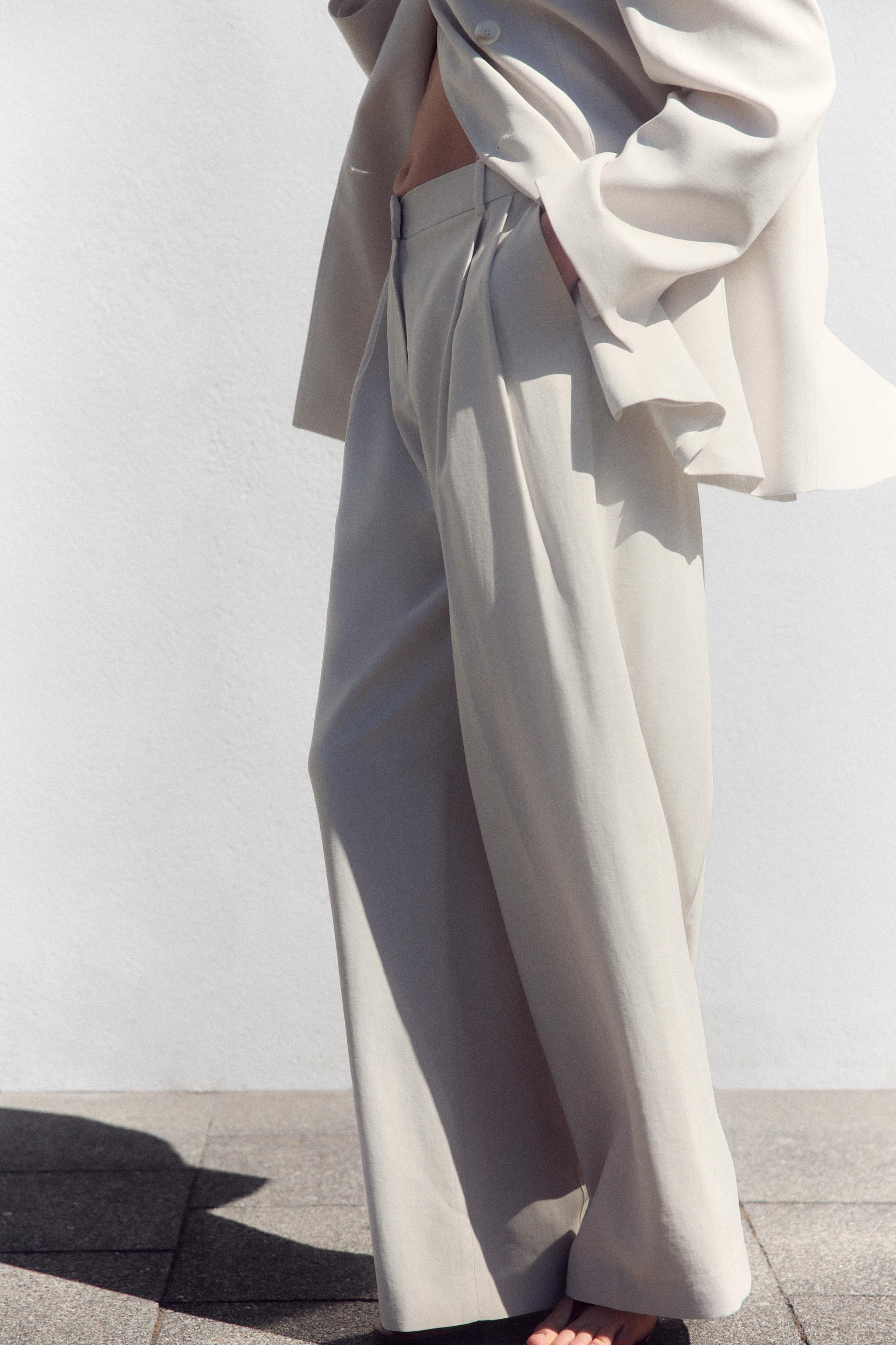 WIDE-LEG DARTED TROUSERS | Zara UK