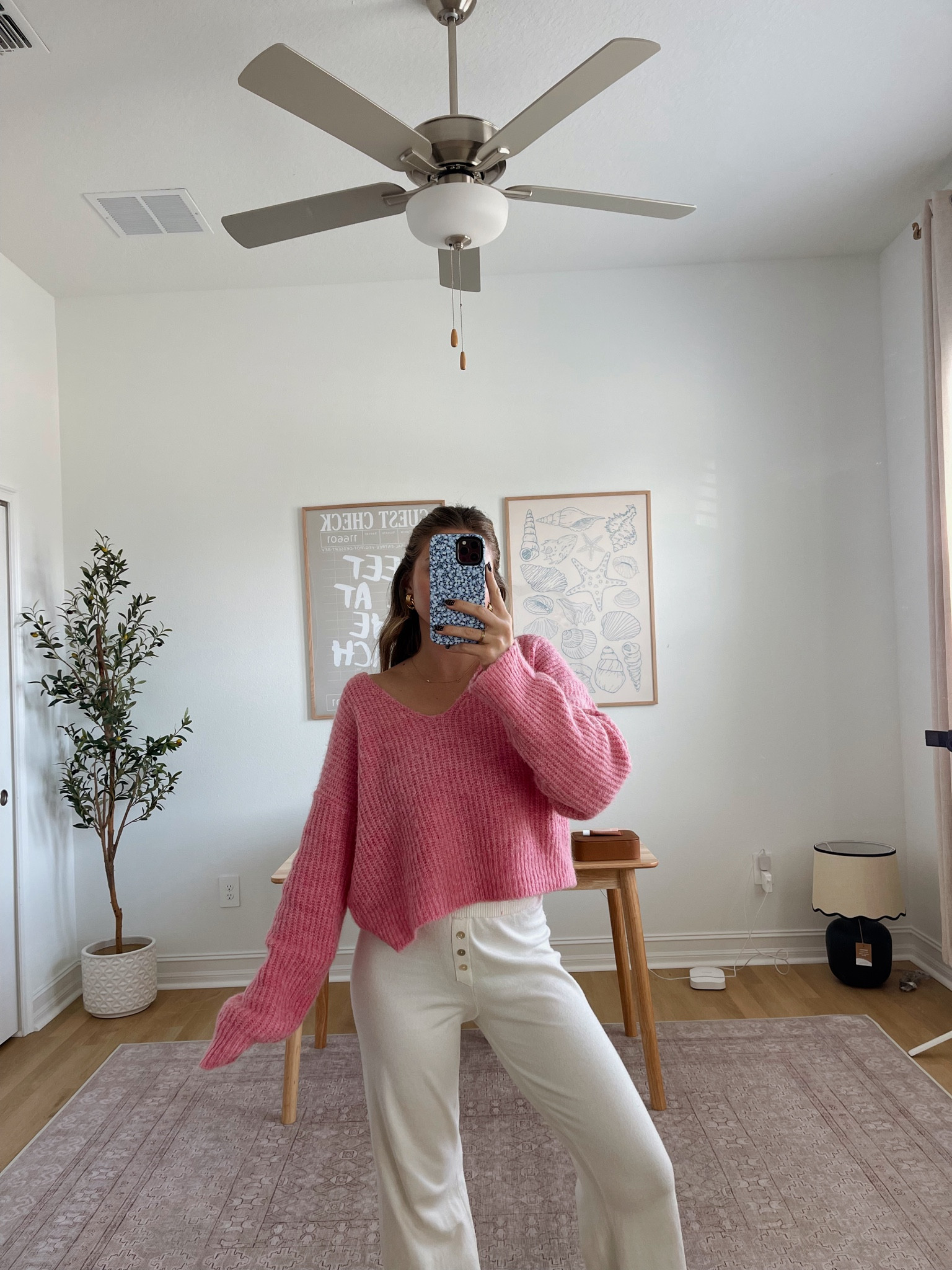 Comfiest pink sweater 💞 wearing size medium! Great quality 

#LTKWatchNow #LTKSeasonal #LTKGiftGuide