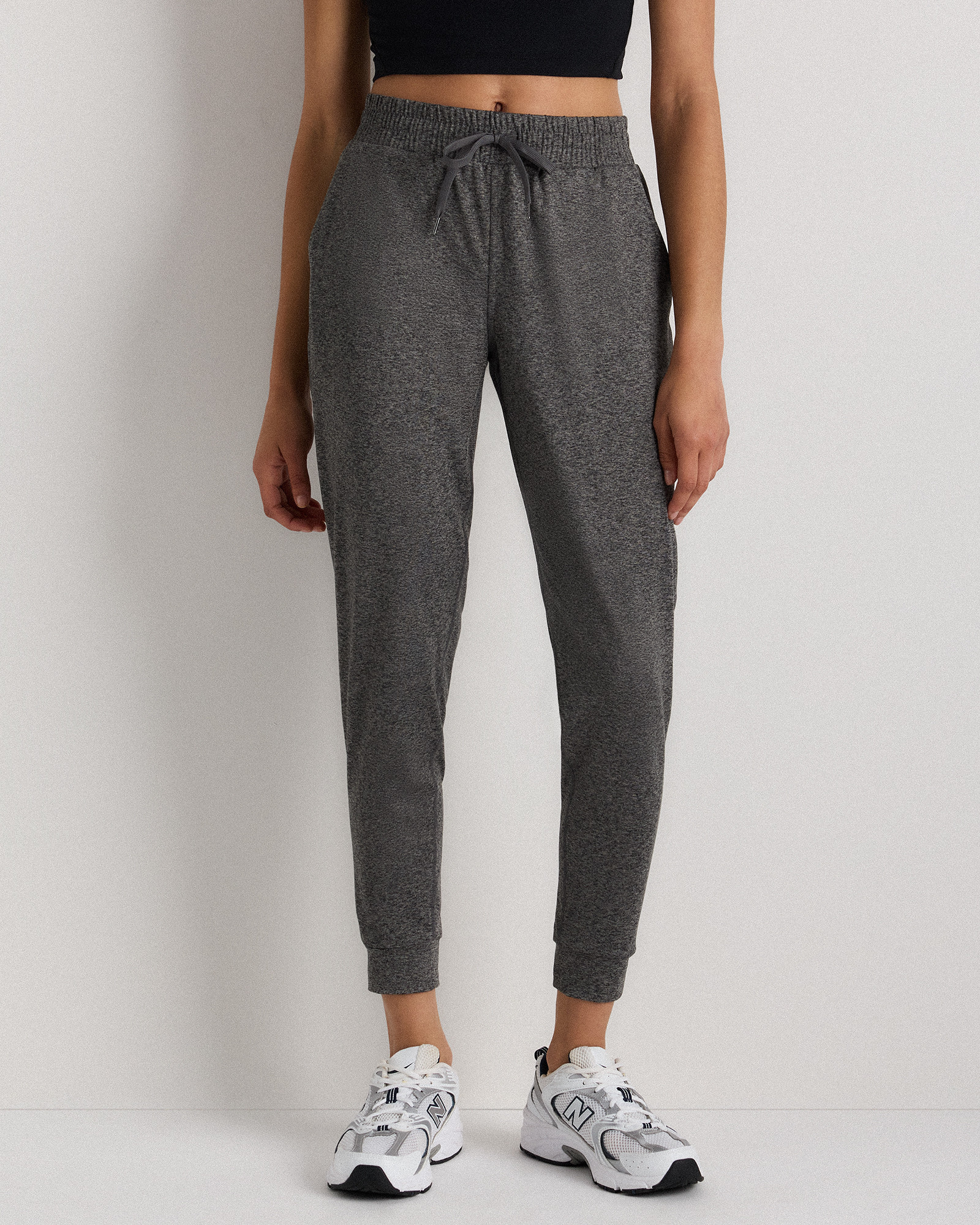 Quince | Women's Super Soft Performance Joggers in Heather Grey, Flowknit Activewear, Recycled Polyester, Size Medium, Recycled Poly with Stretch | Quince