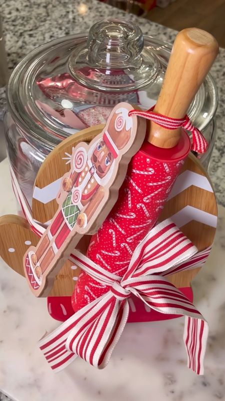 Holiday, hostess gift idea, baking supplies, Christmas baking

#LTKHoliday #LTKhome #LTKGiftGuide