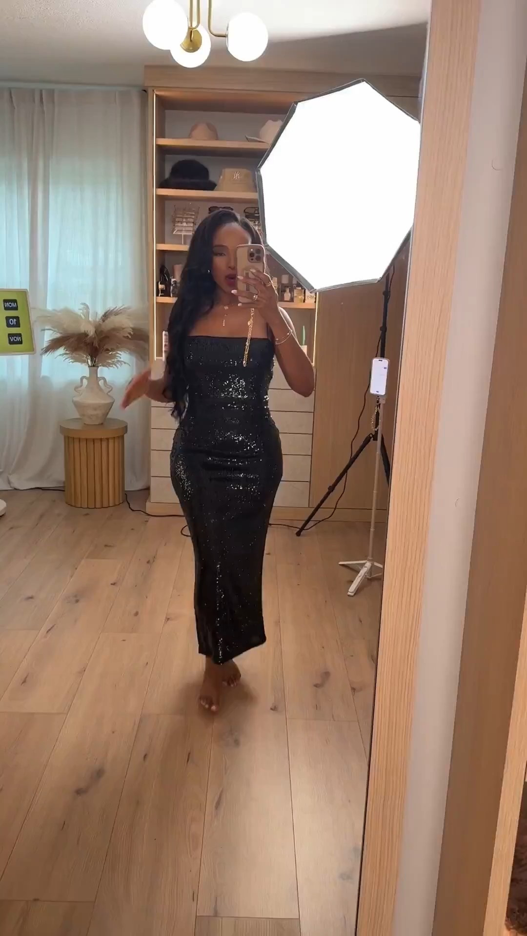 ✨ The Ultimate Holiday Statement

This black sequin dress from @Express is pure festive glam. Sleek, curve-hugging, and effortlessly bold, it’s one of those statement pieces that instantly elevates any holiday event. The streamlined silhouette keeps it timeless while the all-over sparkle makes it unforgettable — a true wear-it-every-season piece where the cost per wear keeps getting better.

Perfect for:
• Holiday parties
• Cocktail events
• New Year’s Eve celebrations

📏 Sizing:
Dress: Small

Measurements:
5’4” · 140 lbs · 36D · 27” waist · 40” hips

Tap to get details.

Black sequin midi dress, holiday party outfit inspiration, elegant evening style, Express holiday dresses, New Year’s Eve outfit ideas.

Follow me on Instagram and YouTube @kirasfashionfinds

#LTKootd #LTKPetite #LTKHoliday