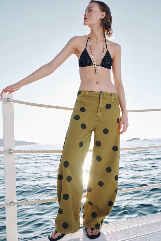 ZW COLLECTION MID-RISE POLKA DOT BARREL JEANS | Zara US