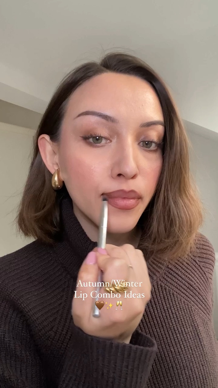 Autumn/winter lip combo ideas🤎

Makeup products and shade:

Lip combo 1:
Charlotte tilbury | lip cheat liner ‘foxy brown’ 
Victoria Beckham Beauty | posh gloss ‘poolside’

Lip combo 2:
Hourglass cosmetics | satin creme lipstick ‘flora’
Charlotte tilbury | lip cheat liner ‘foxy brown’

Lip combo 3:
Rimmel London | lip liner ‘brownie pie’
Nars | afterglow lip balm ‘laguna’

Lip combo 4:
Mac | lip liner ‘stone’
Nars | afterglow lip balm ‘orgasm’



#LTKHoliday #LTKSeasonal #LTKbeauty