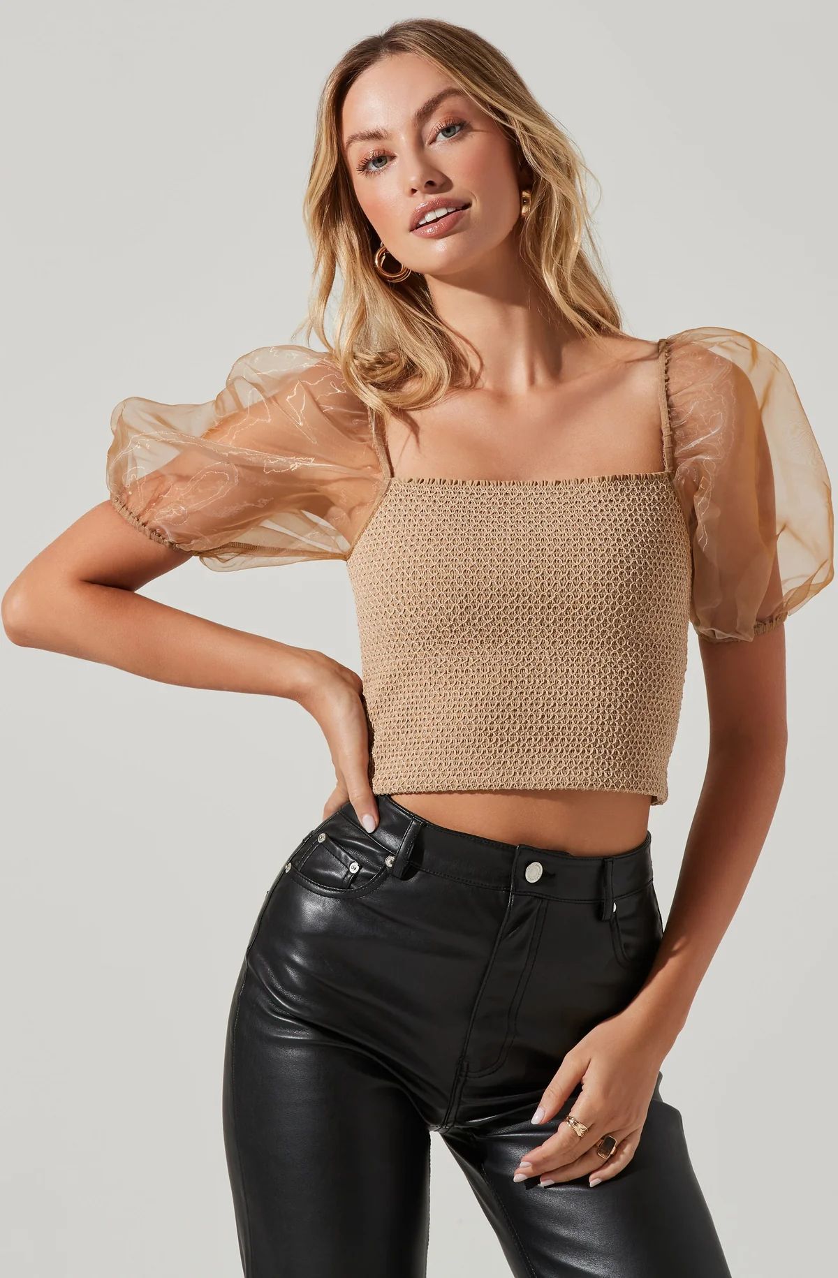 Organza Puff Sleeve Top | ASTR The Label (US)