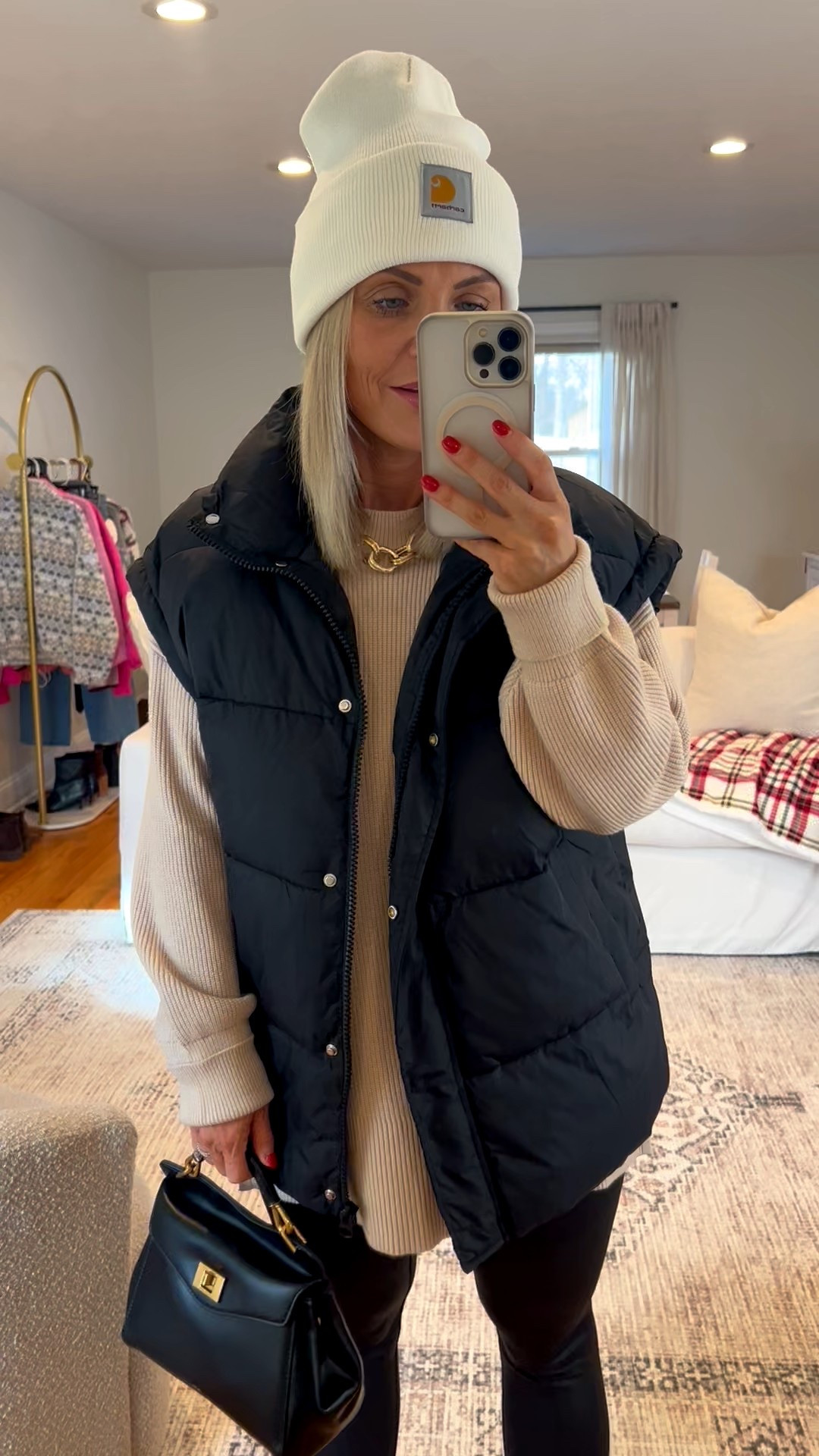 Amazon casual outfit idea that is perfect for winter!❄️



Amazon finds, Amazon fashion, Amazon outfit idea, winter outfit, casual outfit, petite fashion, midsize fashion, winter socks

#LTKootd #LTKSeasonal #LTKMidsize