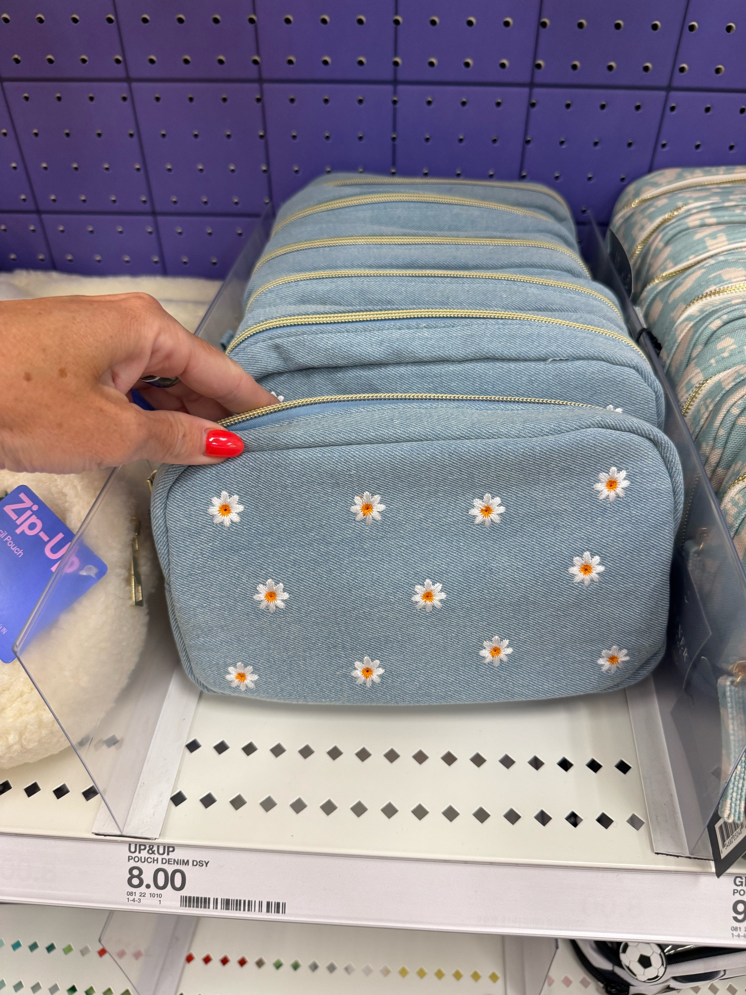 Target 
Backpack
Lunchbox
Bentobox
Back to school 
School must haves