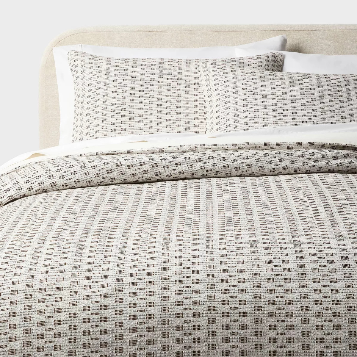 Full/Queen Woven Geo Duvet and Shams Set Brown - Threshold™ | Target
