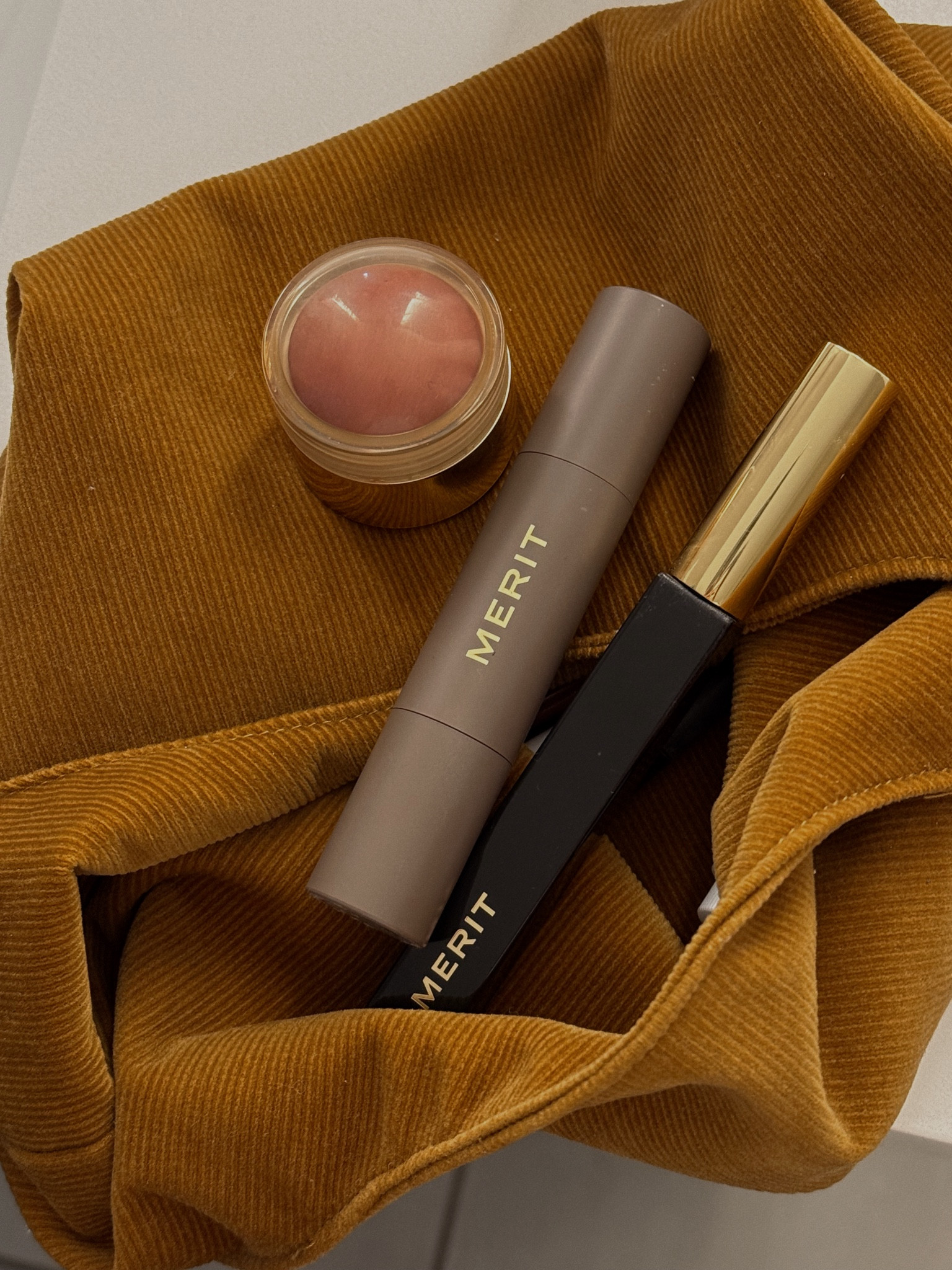 Always in my makeup bag: Merit foundation stick, mascara and blush balm in Beverly Hills ✨ 

#LTKSeasonal #LTKFindsUnder100 #LTKBeauty