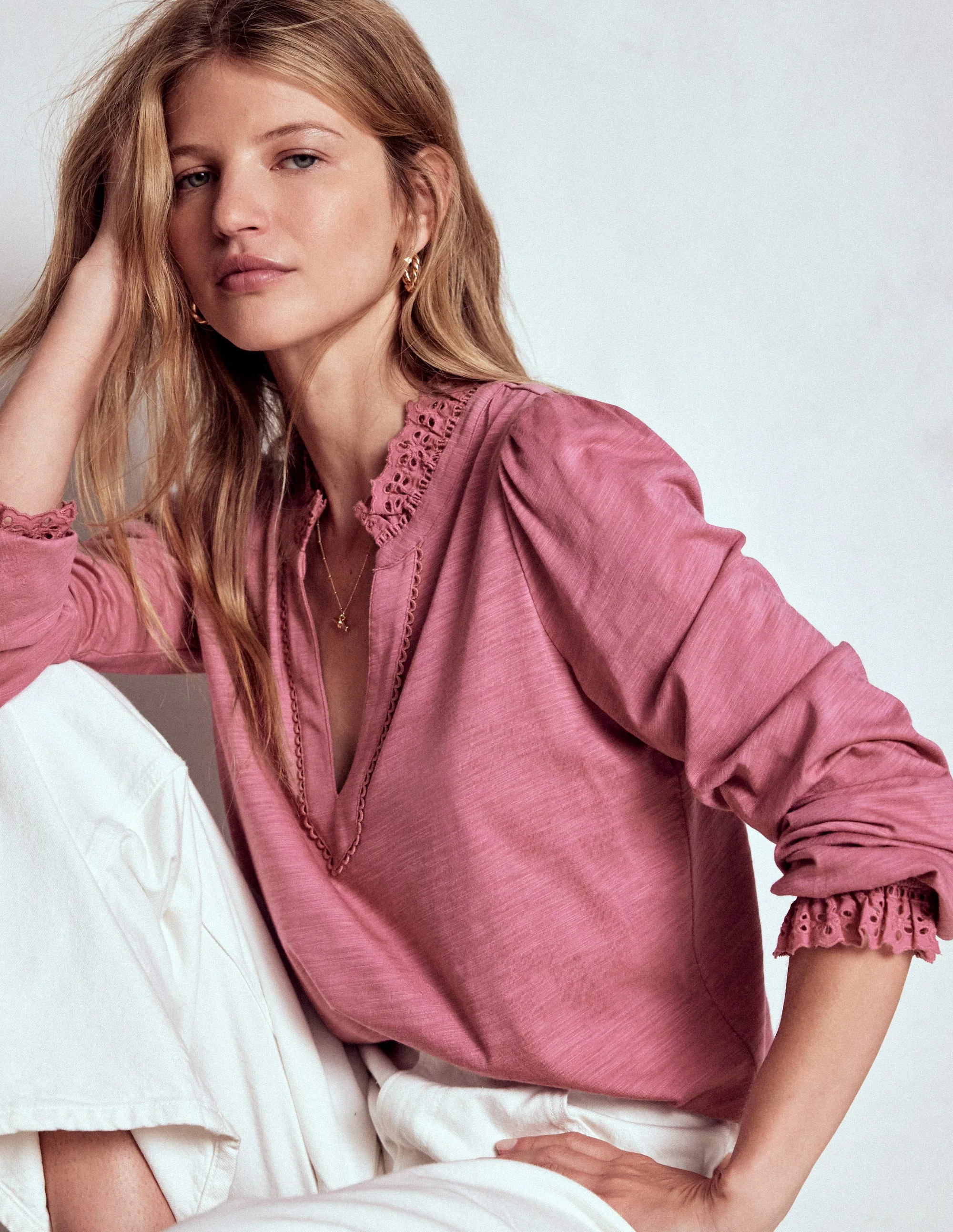 Aria Broderie Notch Neck Top-Pink Heather | Boden (US)