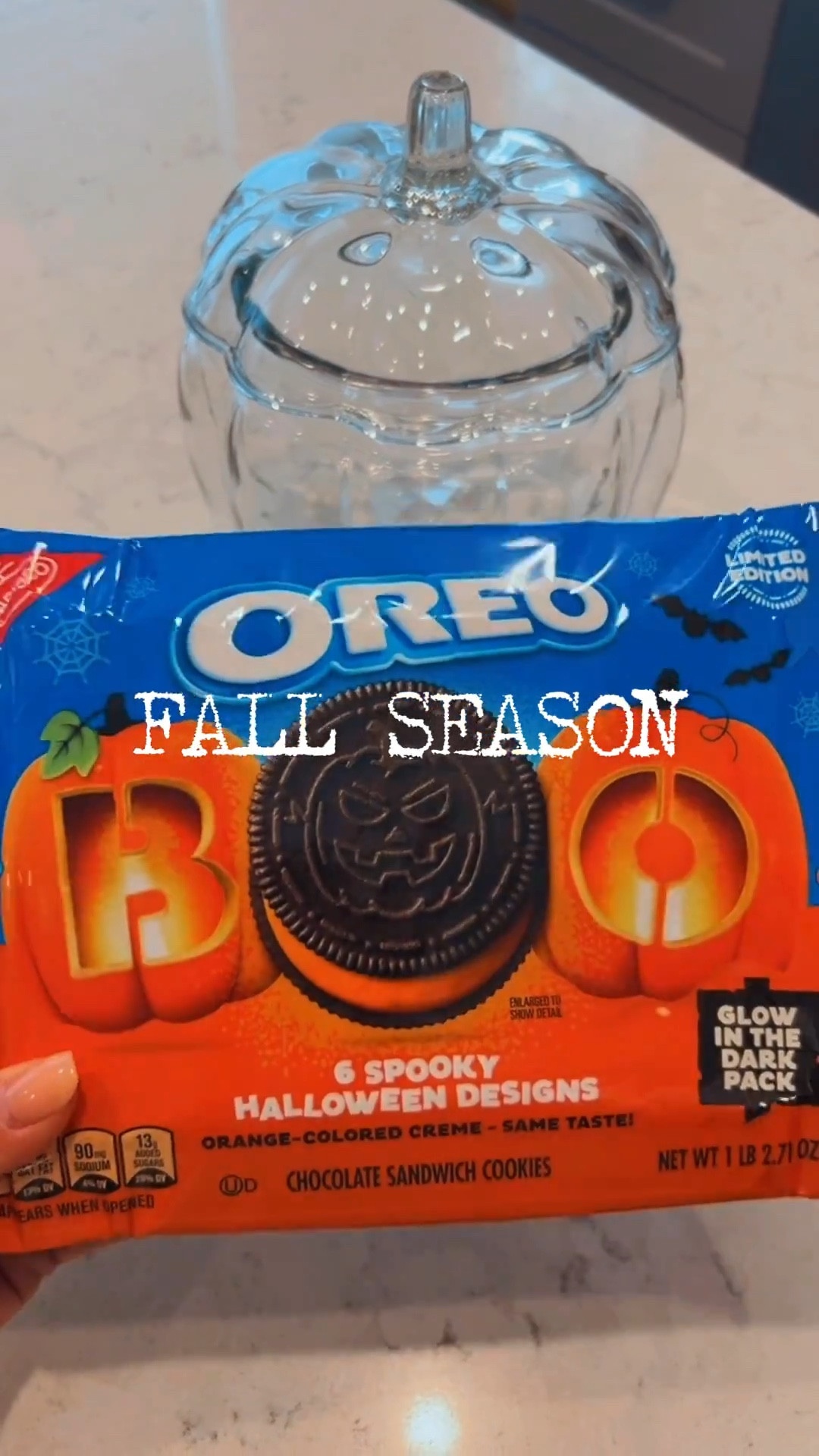 Fall just isn’t complete without a little cozy mixed with a little spooky. 🍂🎃 Instead of pumpkin spice, I went for a whole pumpkin full of Halloween Oreos 🖤🧡 — because why not make your décor snackable too? Between movie nights, after-school treats, and late-night sweet tooth cravings, this jar is already earning its spot as a fall favorite. Proof that seasonal touches don’t have to be complicated… or last long with Oreos in the house. 
😉 

#FallVibes #HalloweenSnacks #CozySeason #oreos 

#LTKSeasonal #LTKFamily #LTKHome